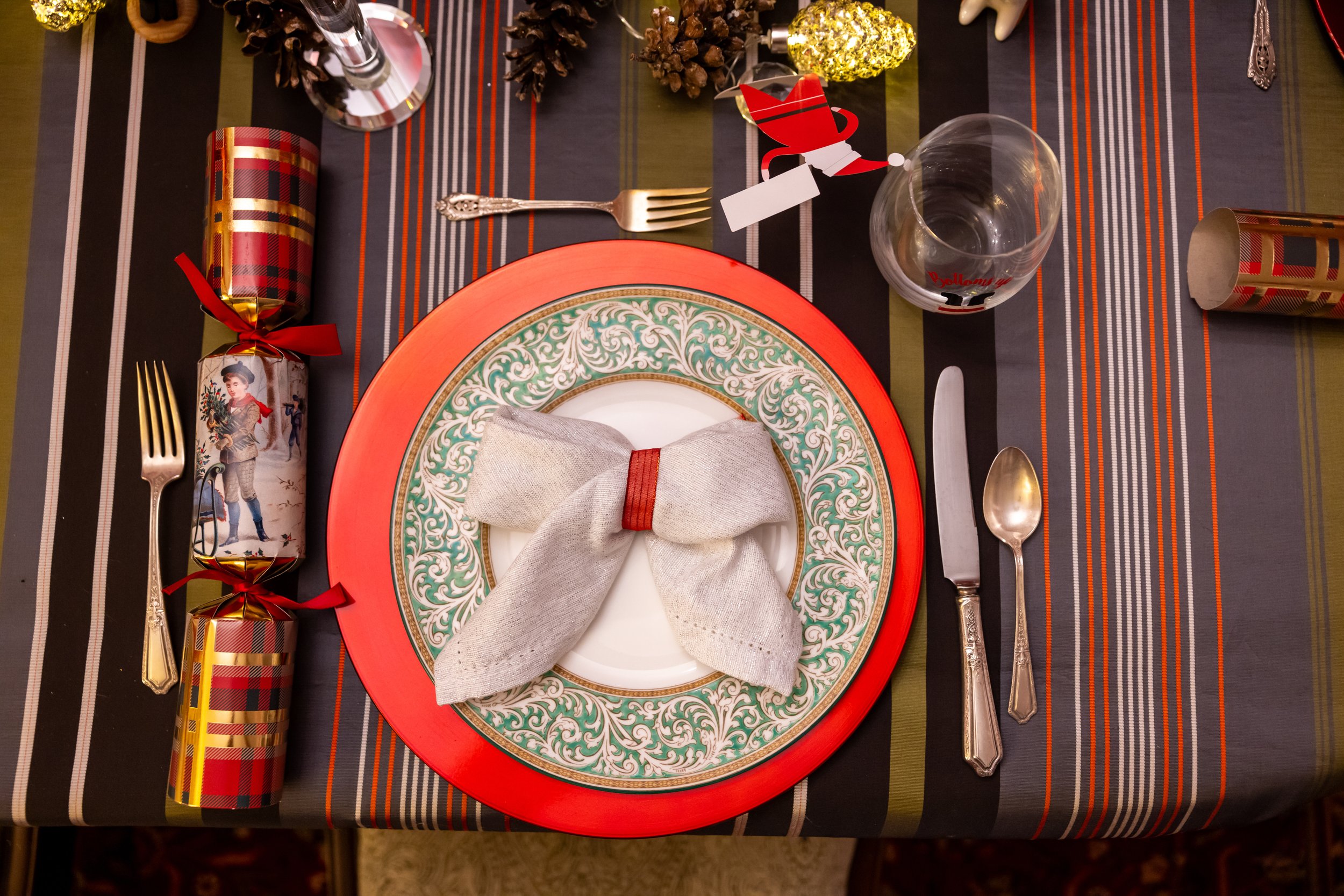 December Holiday Hosting Secrets