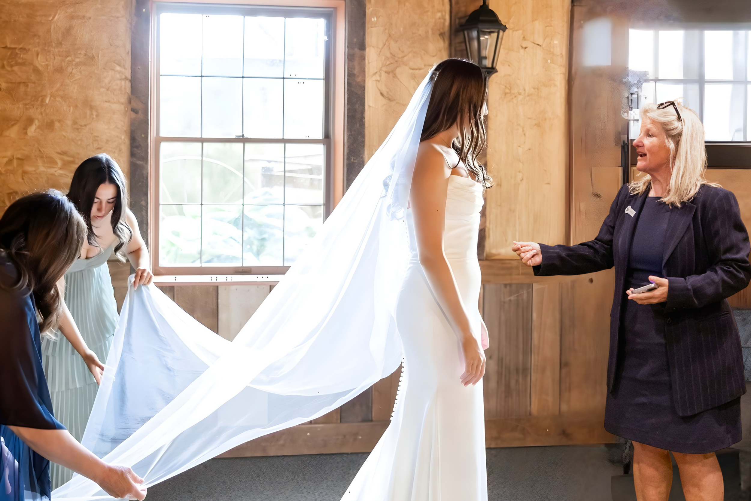 Why Cleveland Brides Regret Not Hiring a Wedding Planner (And What They Wish They'd Known Sooner)