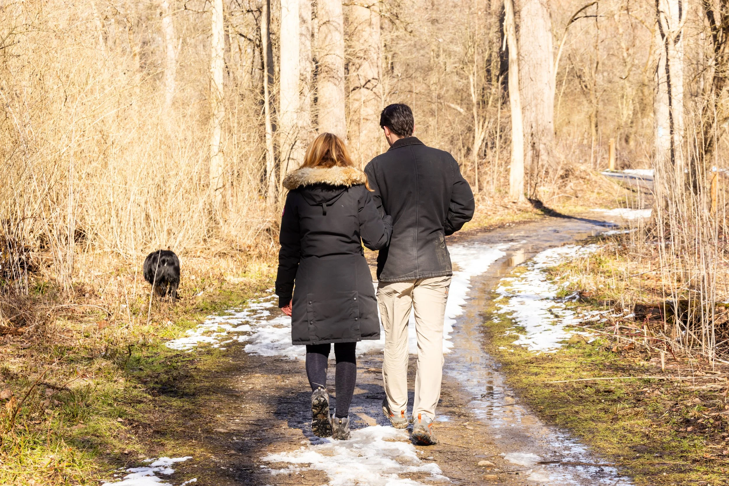 engaged couple enjoying engagement season without wedding planning stress