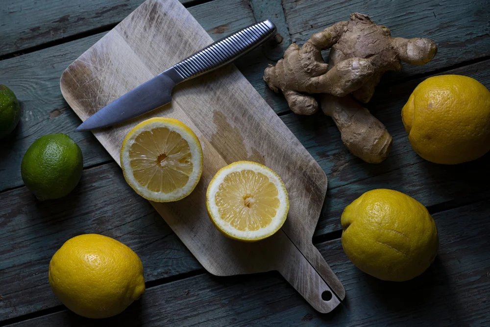 8 Health Benefits of Ginger (and a DIY ginger shot recipe) — Wellness With Kaelyn