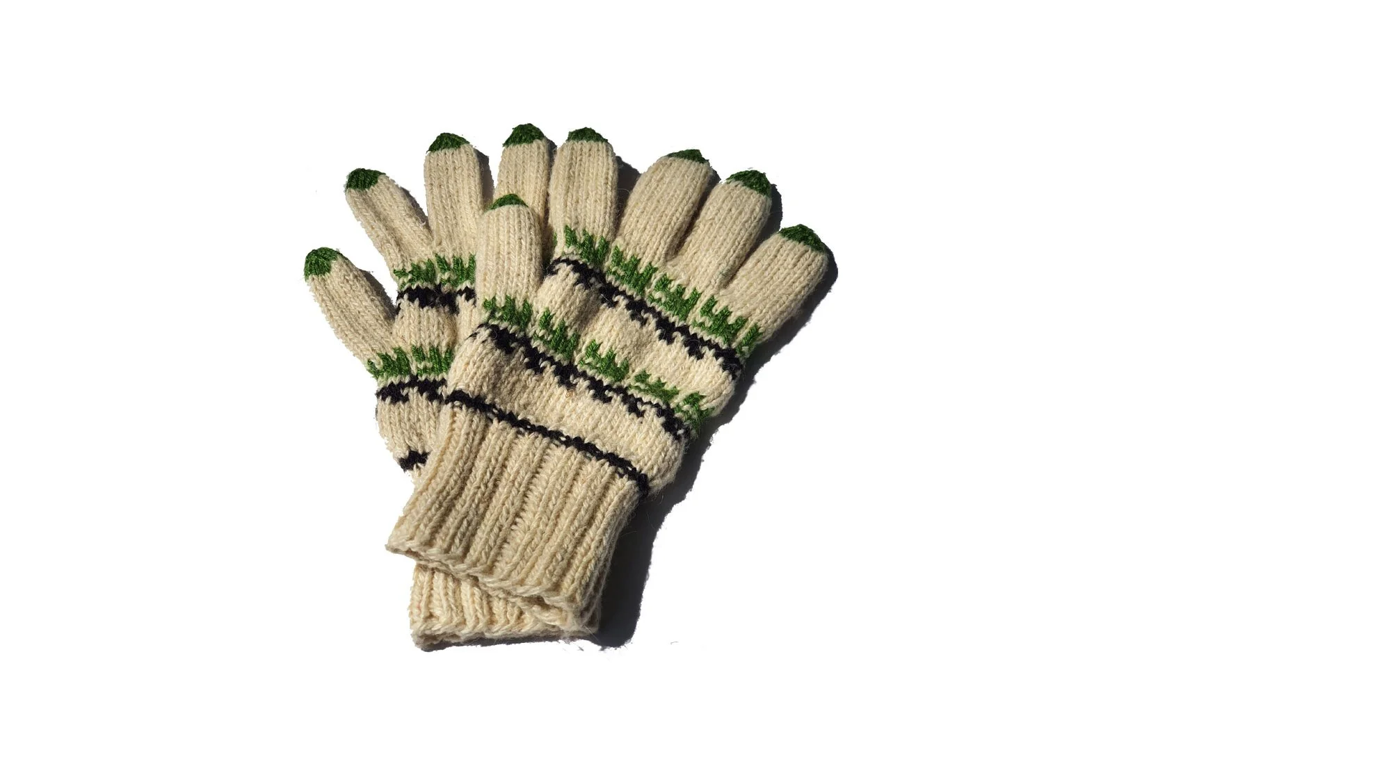 Sacred Hands | Pair of woolen gloves knitted by Hatice