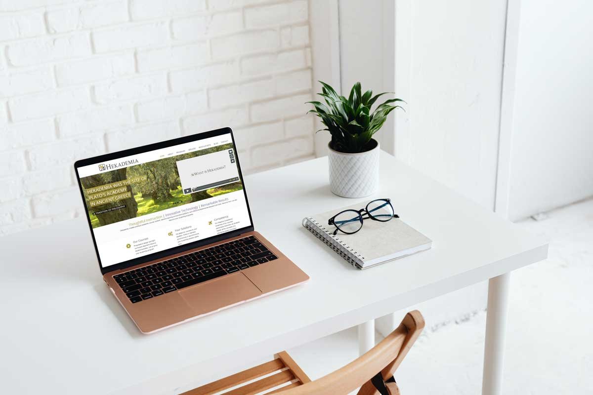 Hekademia | HTML | Education Services