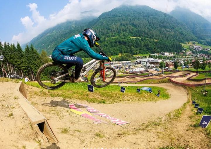 How to Build Confidence on the Bike