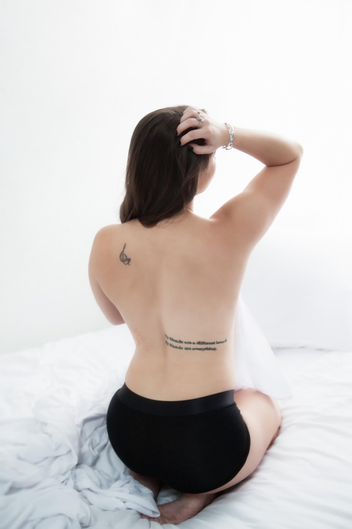 Fawntail_Photography_Ultimate_beginner_Lingerie_Guide_08092024_010.jpg