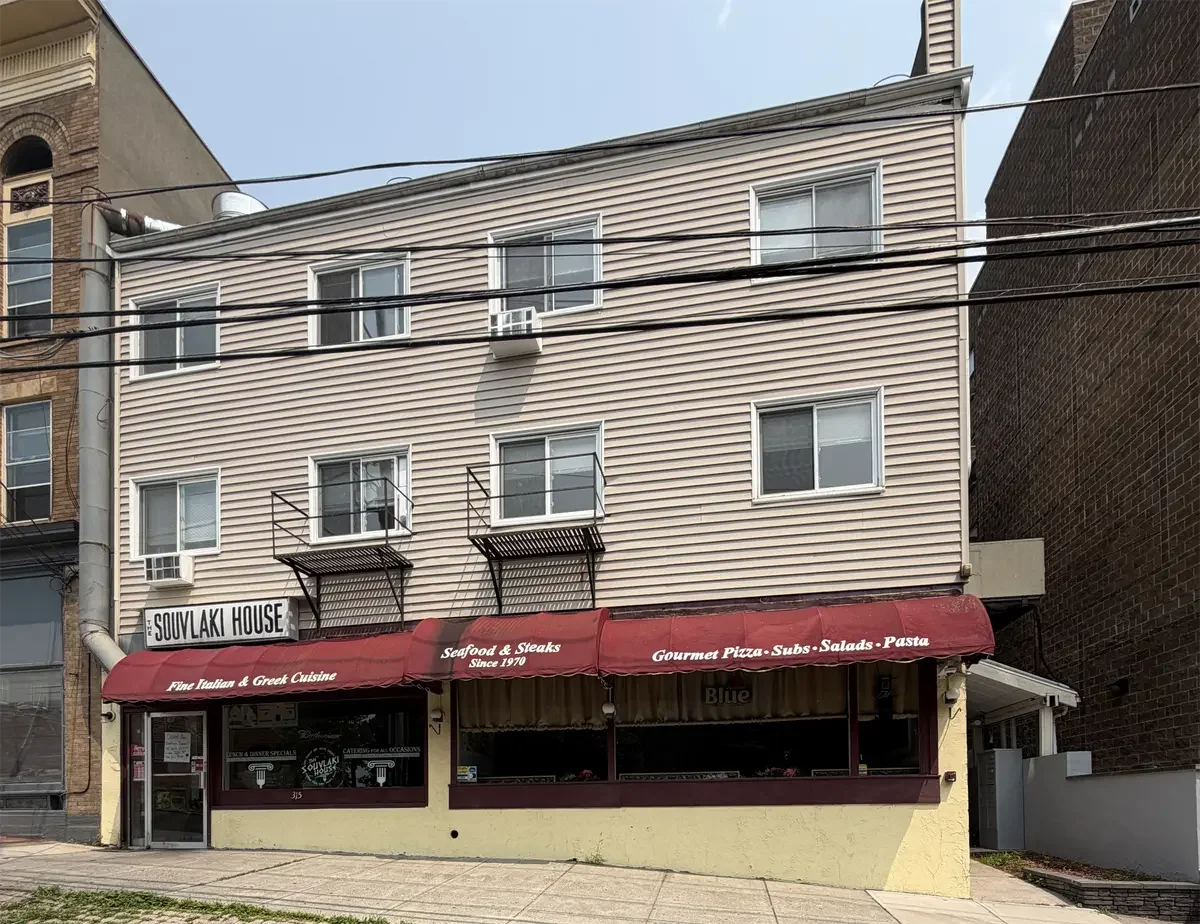 311-Eddy-st-ithaca-ny-front-IMG_9523.webp