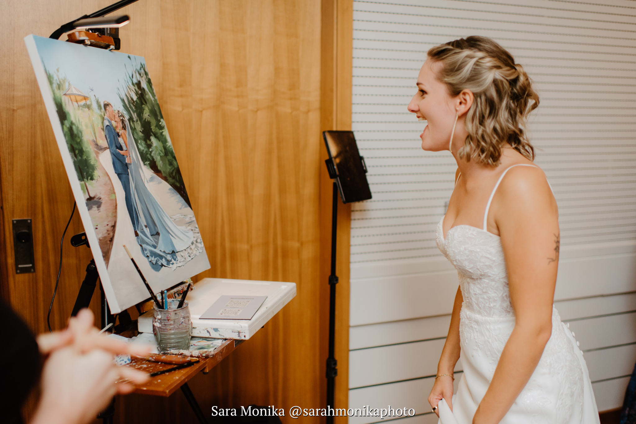 Sara Monika @sarahmonikaphoto.png