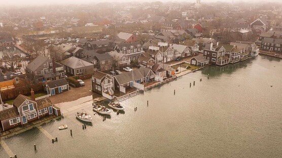 We&rsquo;ve been having some wild high tides and flooding here on the island. At some points, the water was so high that boats were inaccessible. 

Thank you to @nantucketcurrent for sharing these photos in their morning newsletter today! 

We hope a