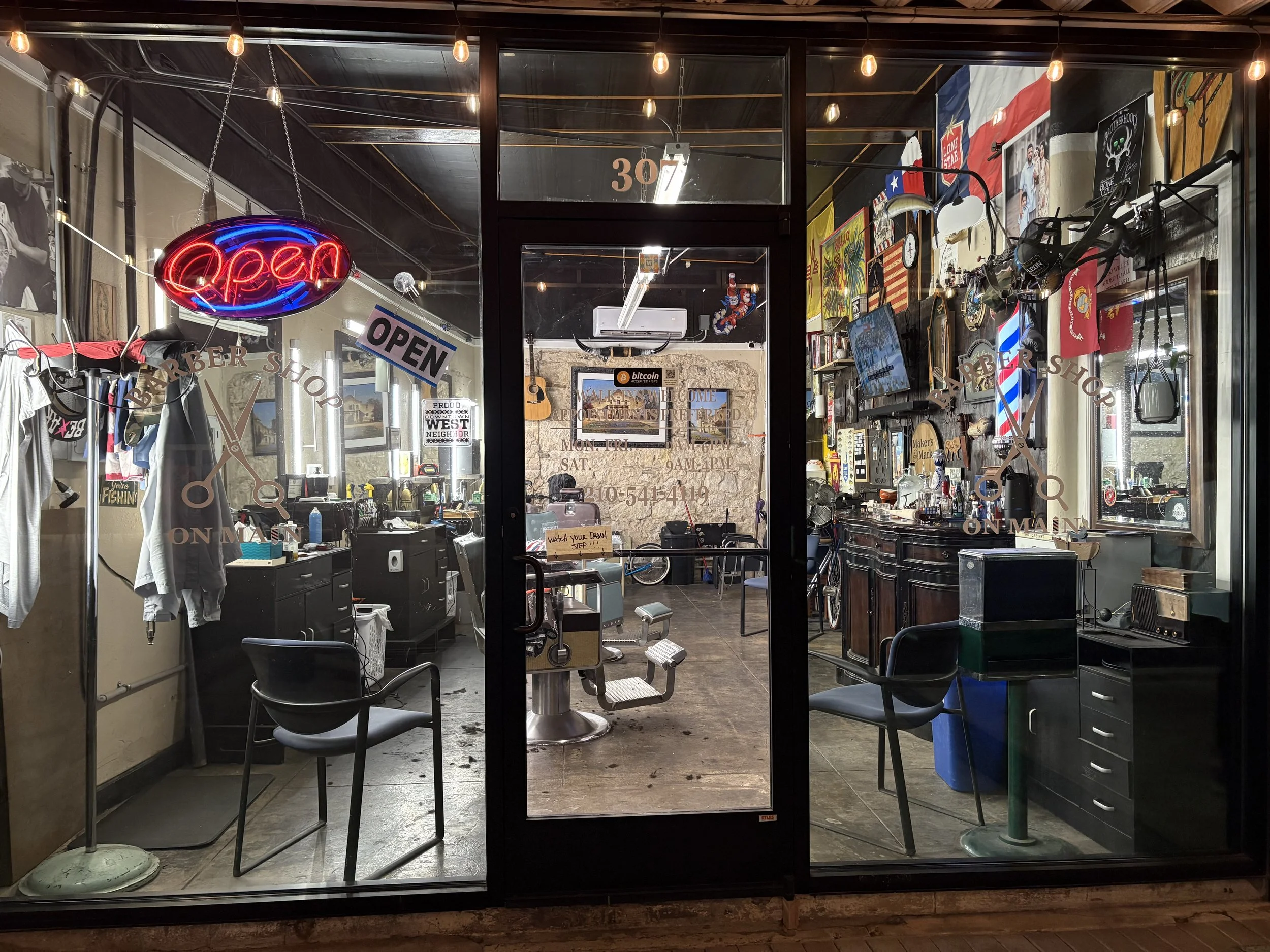 Langford_Claudia_After Hours Barbershop_636280.2340969.jpg