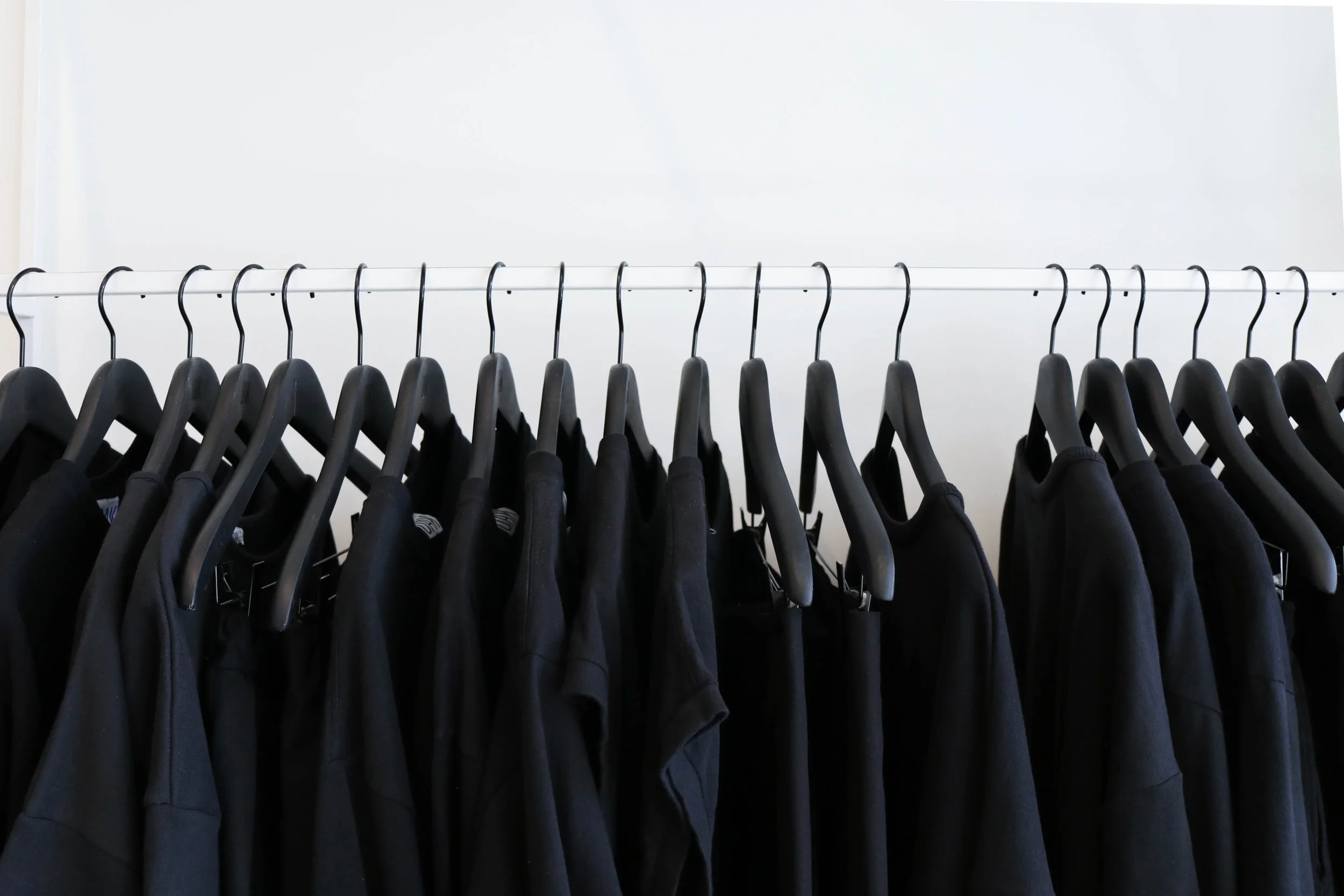 Can I wear gothic fashion if I am not goth?