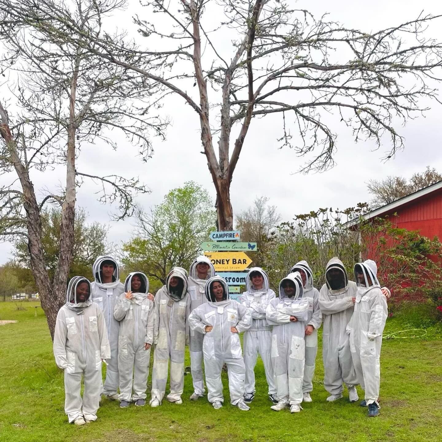 we had such a great time a few weeks ago @twohives! our members got to learn about the importance of bees, beekeeping practices, honey tasting, and so much more! thank you to @twohives for having us 🐝