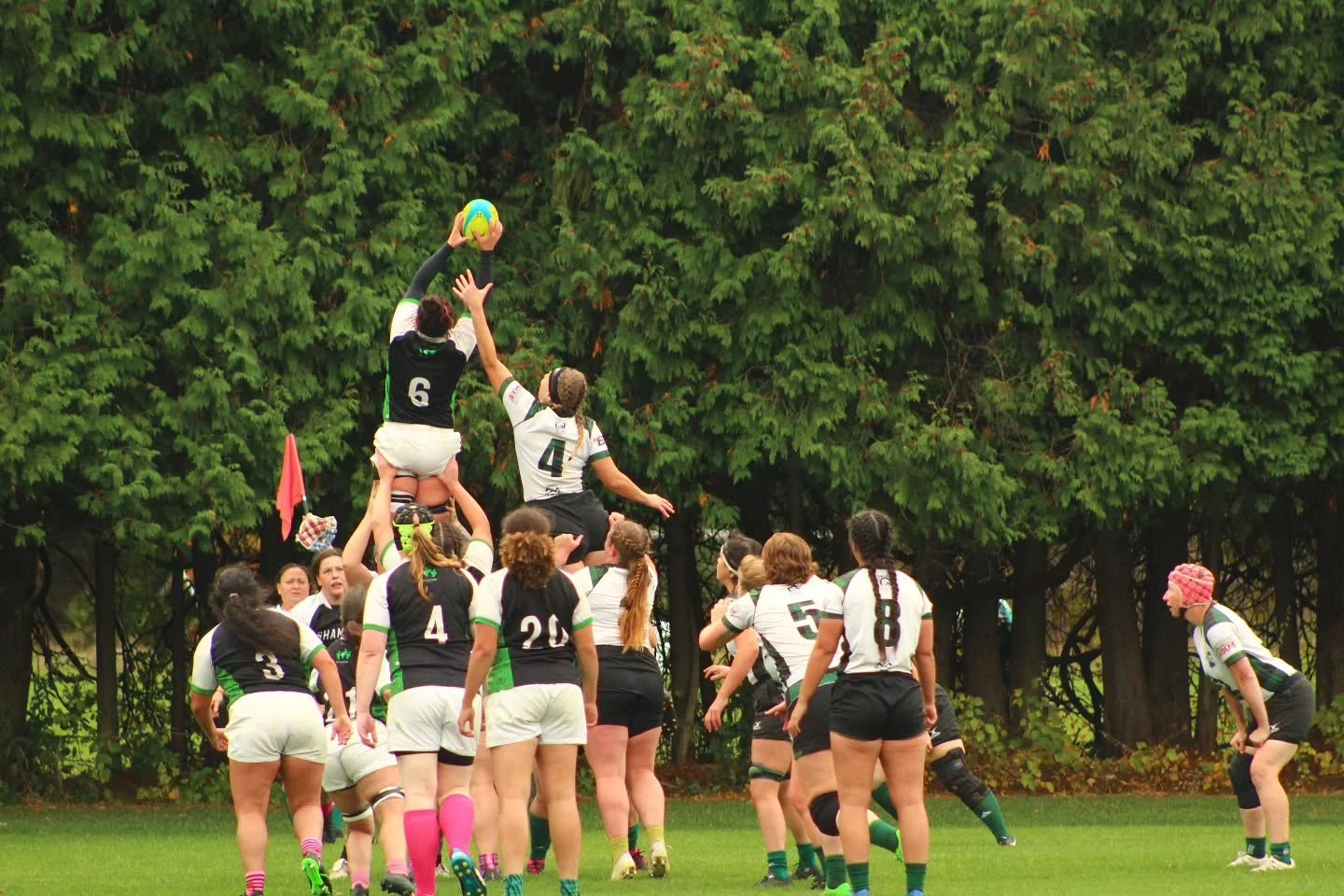Shamrocks v. Burlington 
📸 @paxtonrosephotography