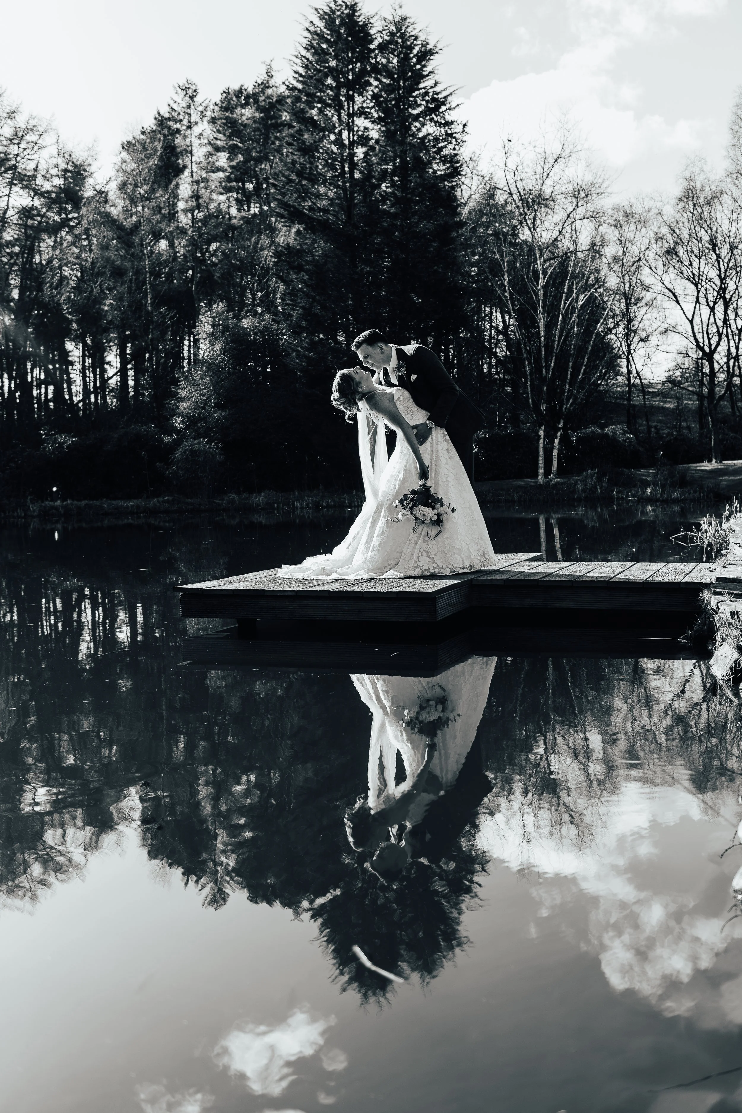 moddershall oaks wedding