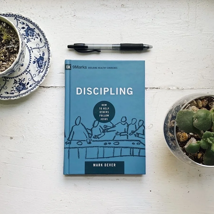 Helping Others Follow Jesus - Discipling by Mark Dever Book Review