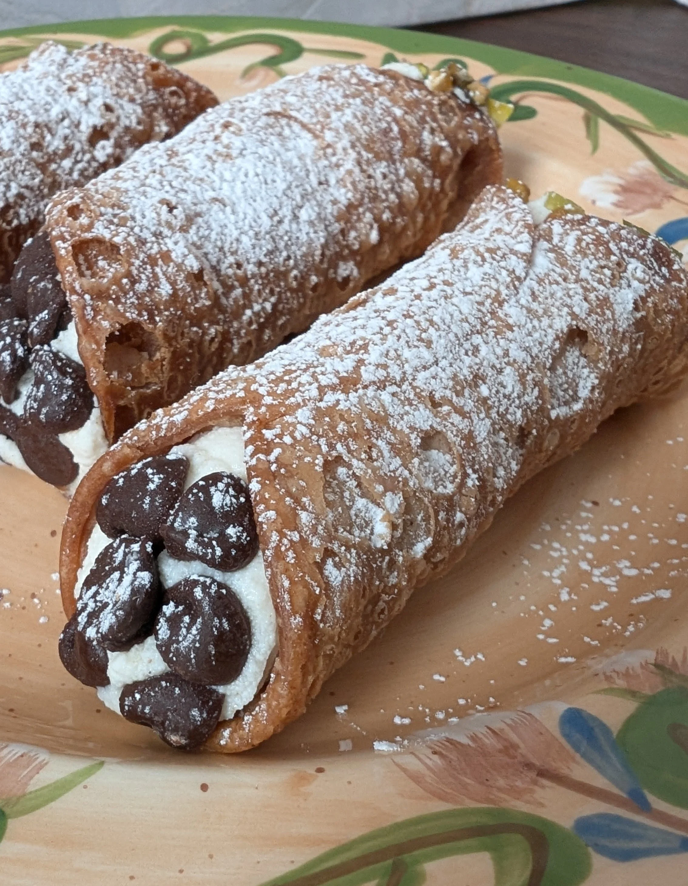 cannoli 3.jpg
