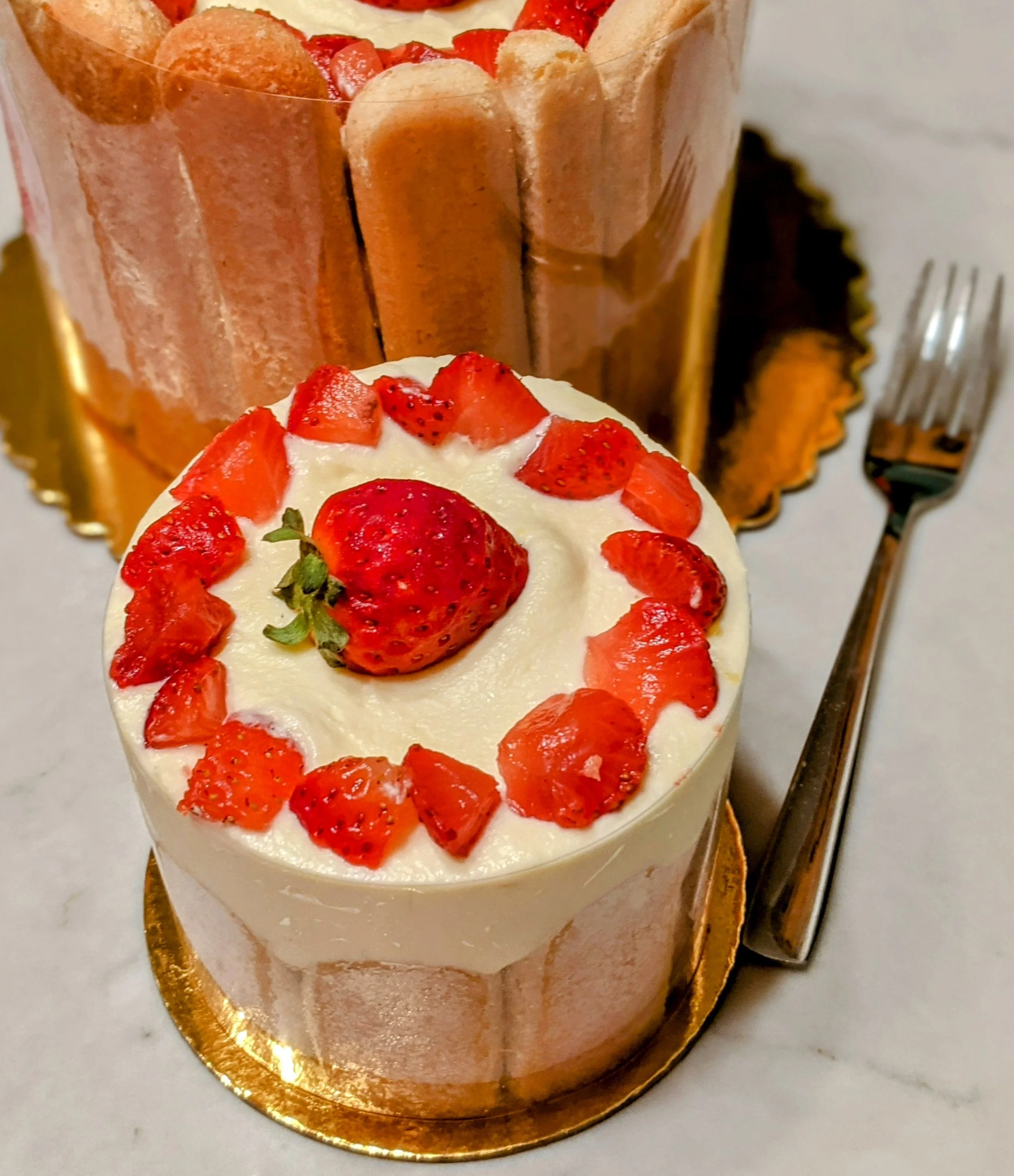 strawberry tiramisu 2.jpg