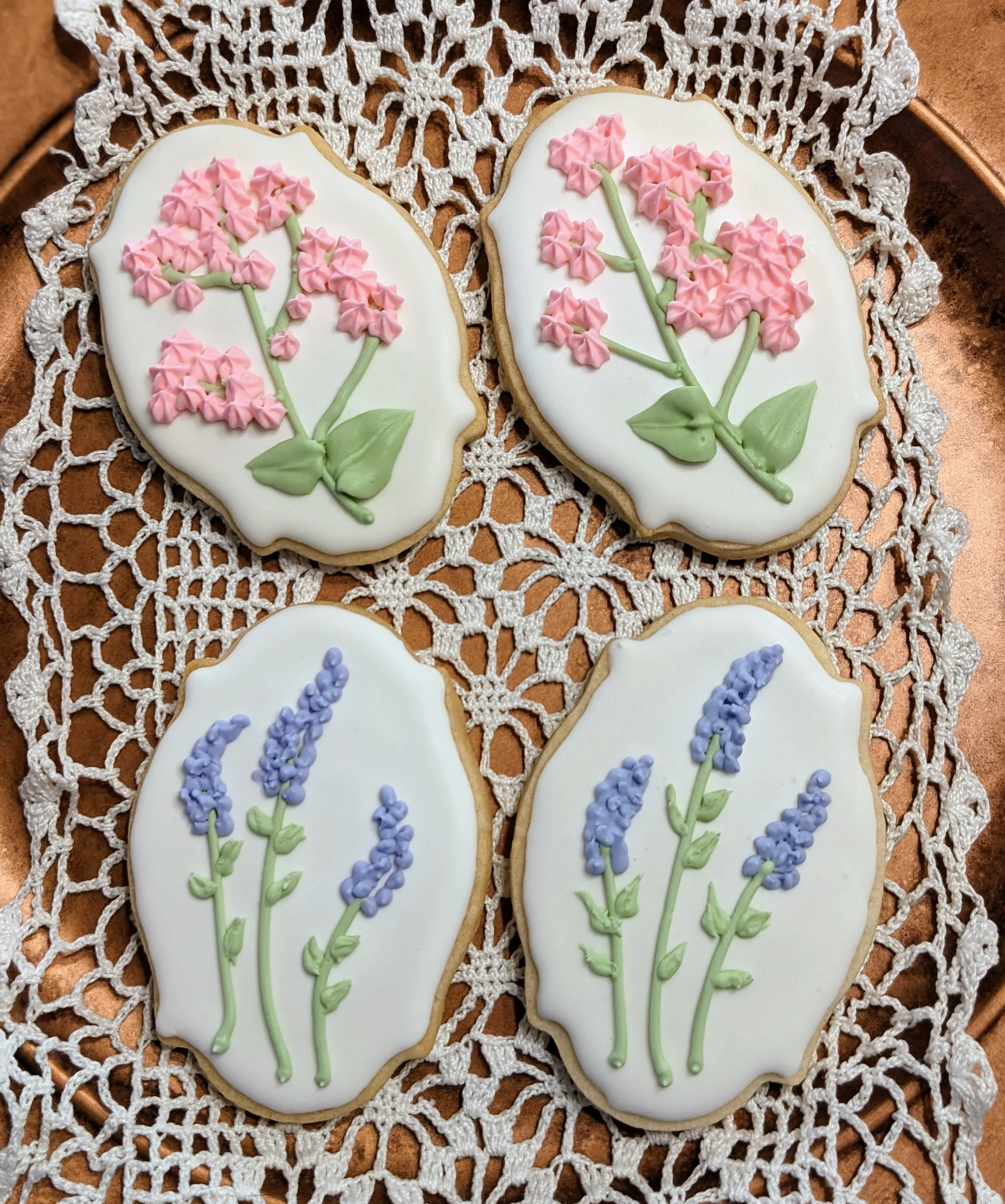 sugar cookie flowers.jpg