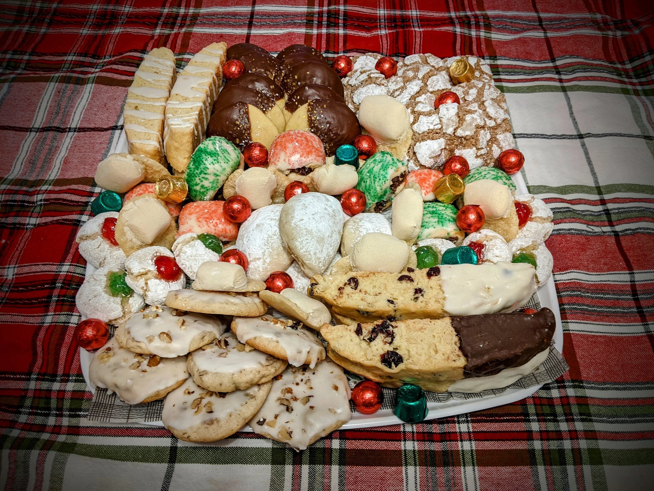 Christmas italian tray unwrapped.jpg