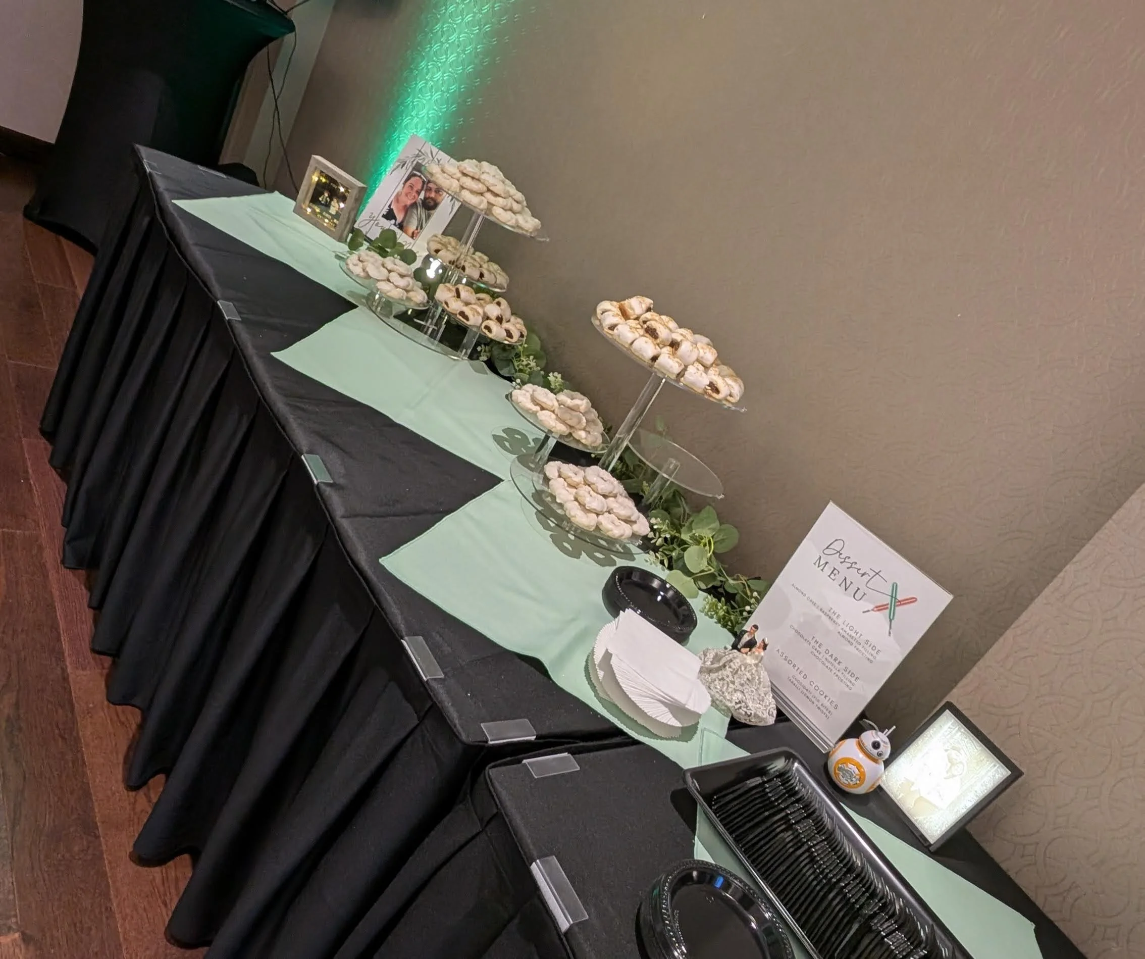 wedding cookies 2.jpg