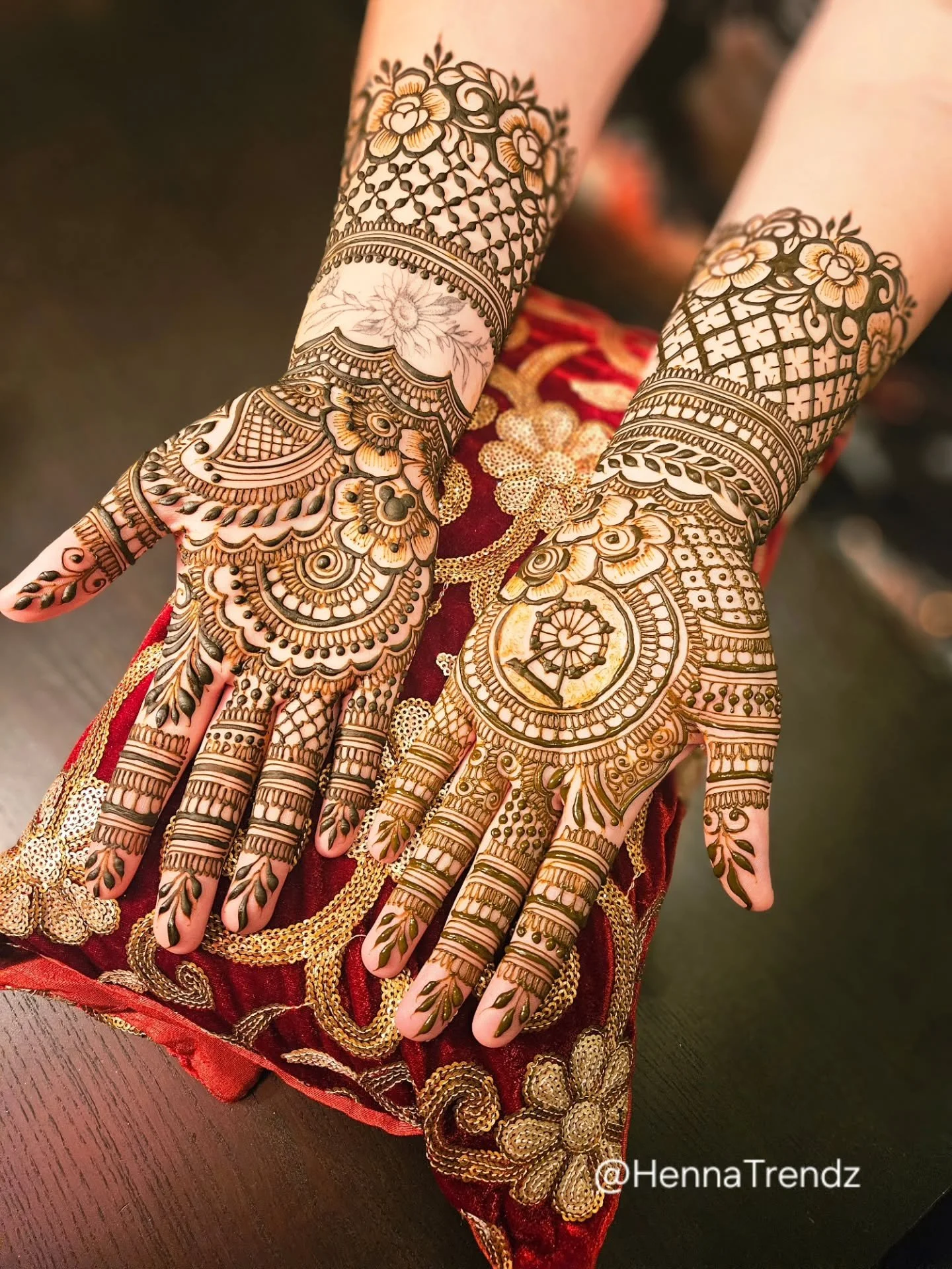 A little Disney magic woven into her bridal henna! 💍

Cree wanted her mehndi to be as personal as her love story, with a few special details hidden throughout&mdash;🖤 a Hidden Mickey, 🎡 a Ferris wheel, and her groom&rsquo;s name beautifully incorp