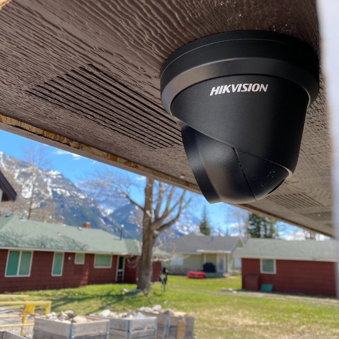 Ready to level up your home security? Let&rsquo;s make it happen - give us a call.
.
.
.
#SmartHomeSecurity
#LocalYQL
#HomeAutomation