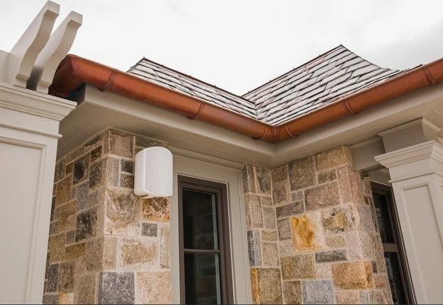 𝙄𝙢𝙢𝙚𝙧𝙨𝙞𝙫𝙚 𝙎𝙤𝙪𝙣𝙙 🔈  Bring your backyard to life with rich, immersive sound - perfect for every summer hangout.
.
.
.

#OutdoorAudio

#SmartHome

#LocalYQL