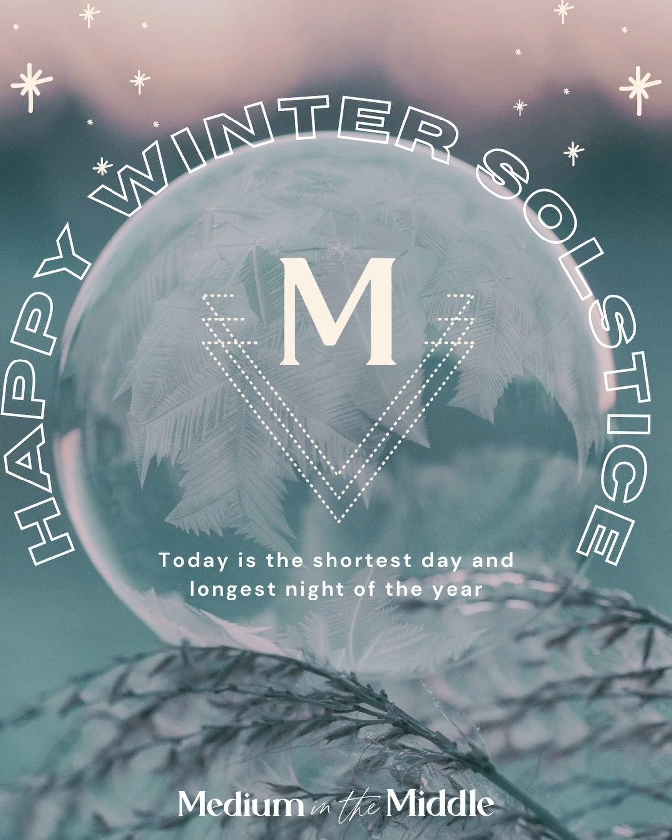 happy winter solstice 🩵 
.
the shortest day, and longest night of the year. marking the official start of winter AND more importantly, the days begin to get longer after today and we slowlyyyy get more sunlight 🌞 
.
.
my mind needs the winter solst