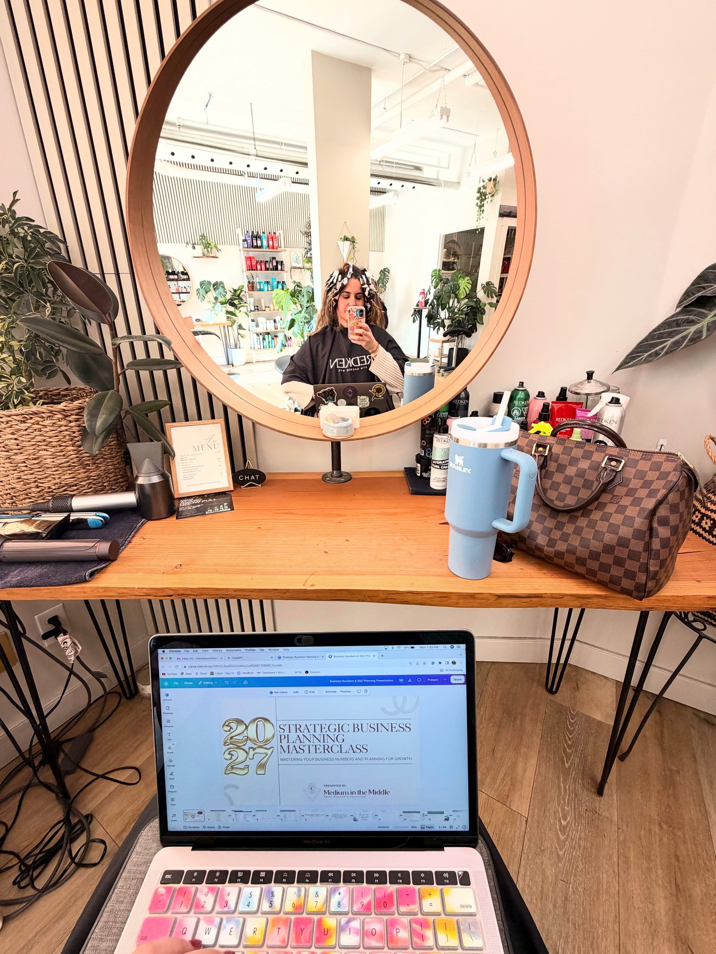 in true entrepreneurship fashion, i brought my laptop to my hair appointment 😇 and in true entrepreneurship fashion, i worked 4 hours on my day off yesterday (plus 2 hours taking a course, so&hellip; 6 hours?) 😂 &hellip; c&rsquo;est la vie! 
.
i us