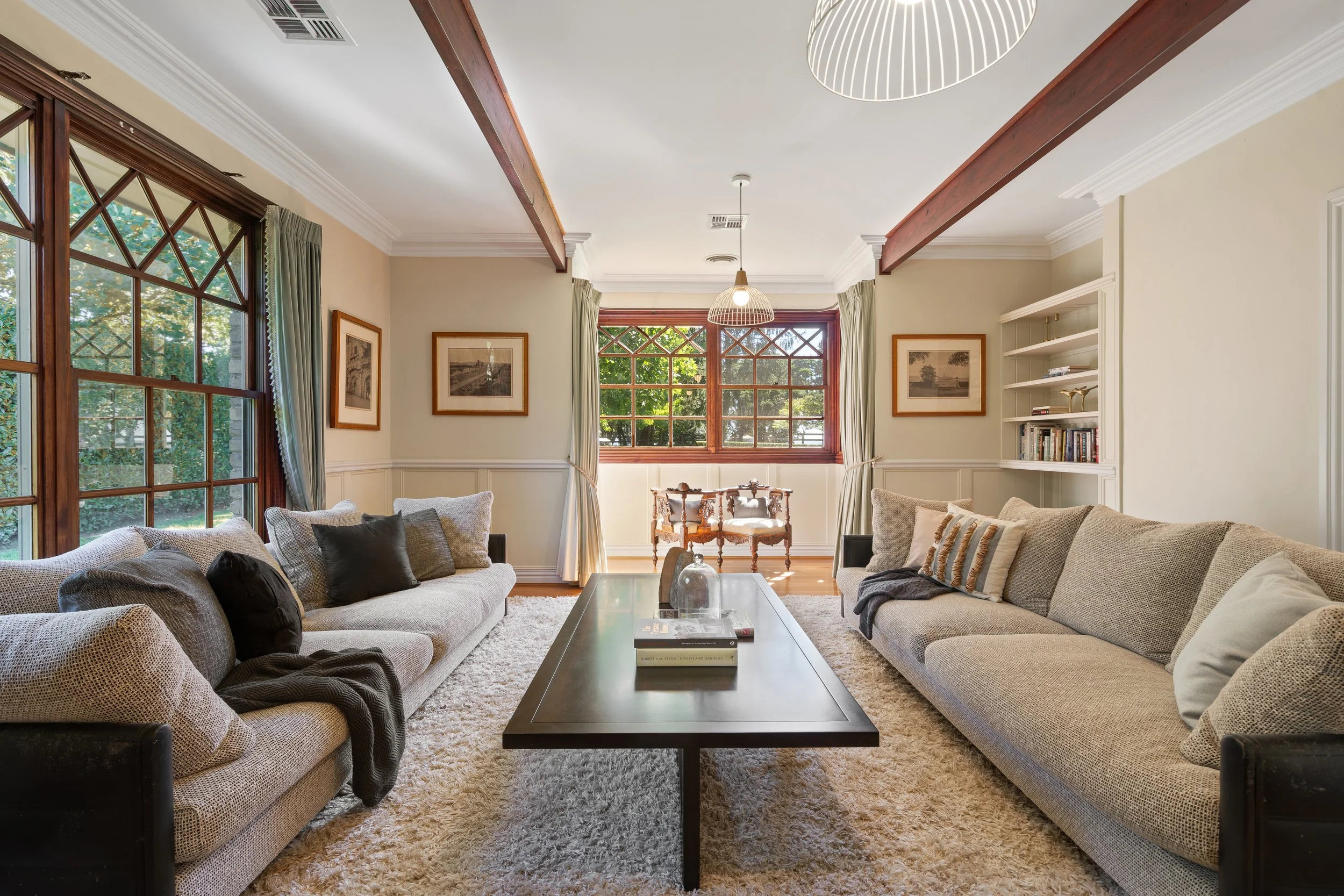 004. SHC030 Current Photography.jpg