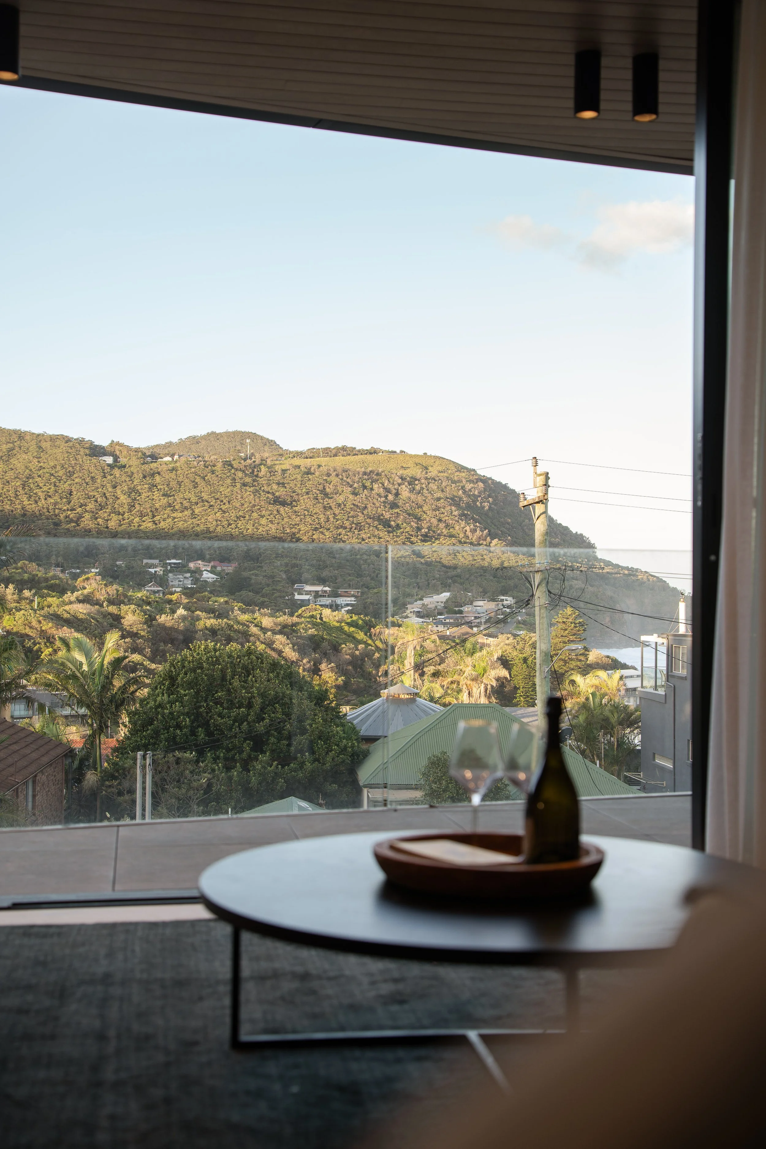 010. AUS008 Current Photography.jpg