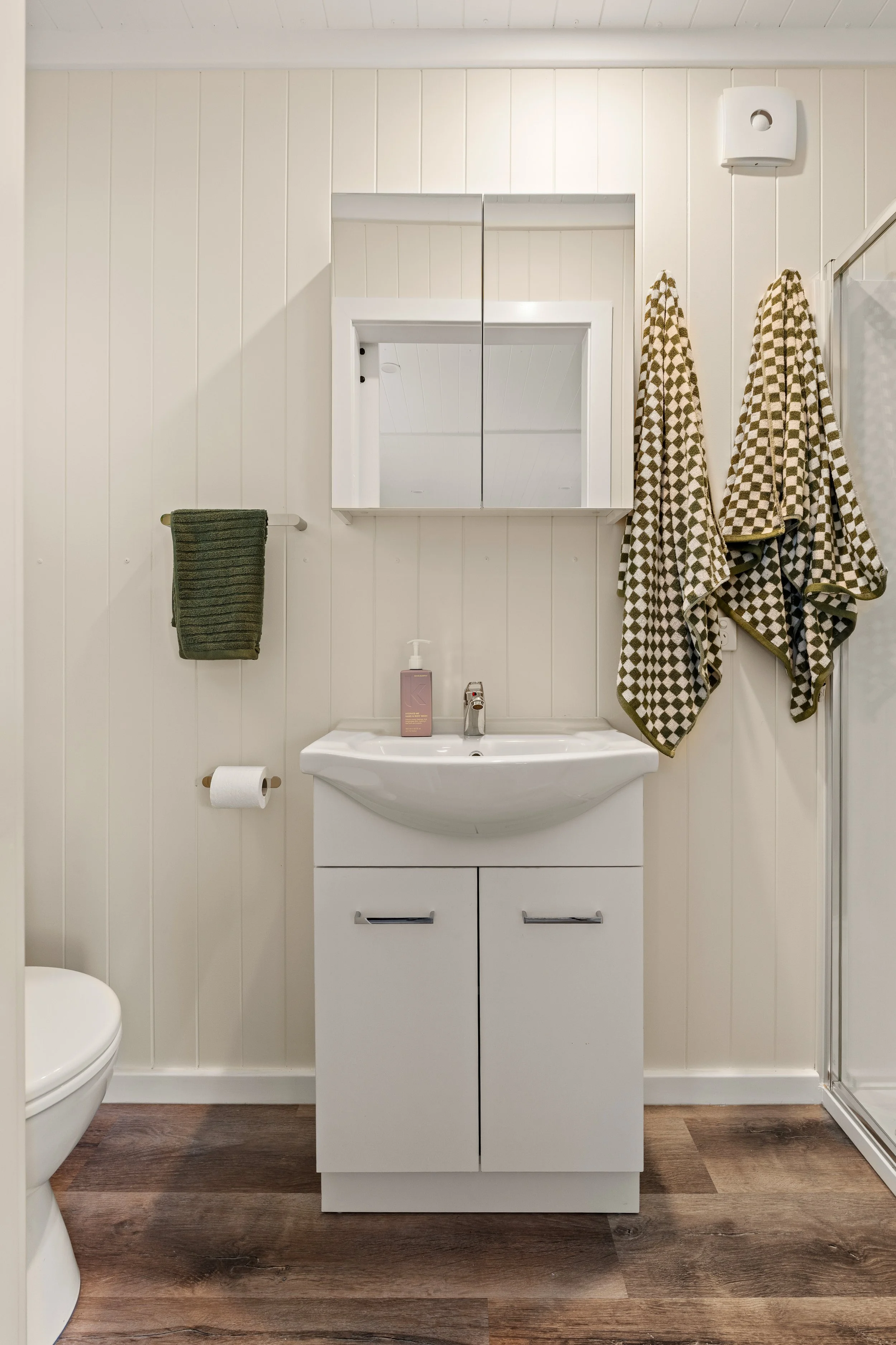 033. SHC029 Airbnb Current Photography.jpg