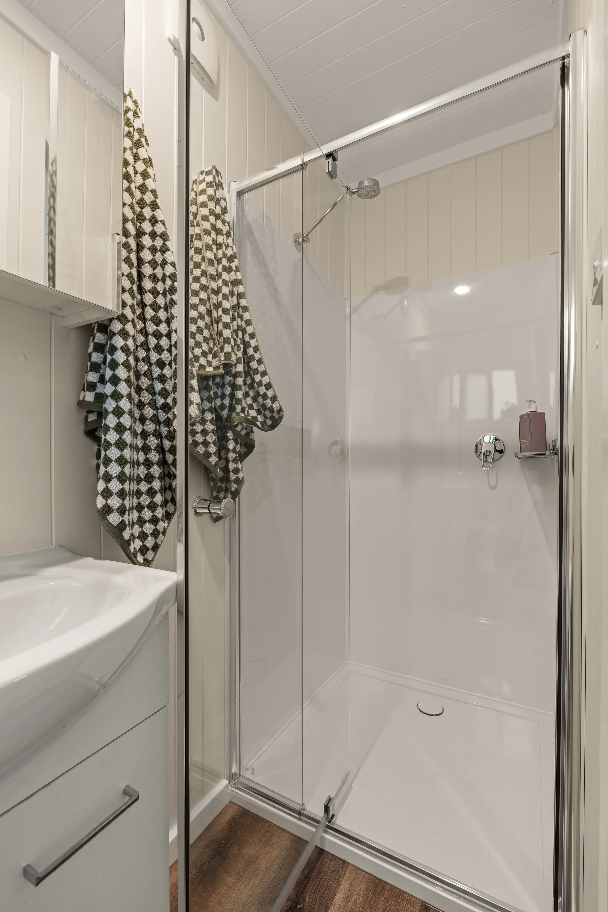 034. SHC029 Airbnb Current Photography.jpg