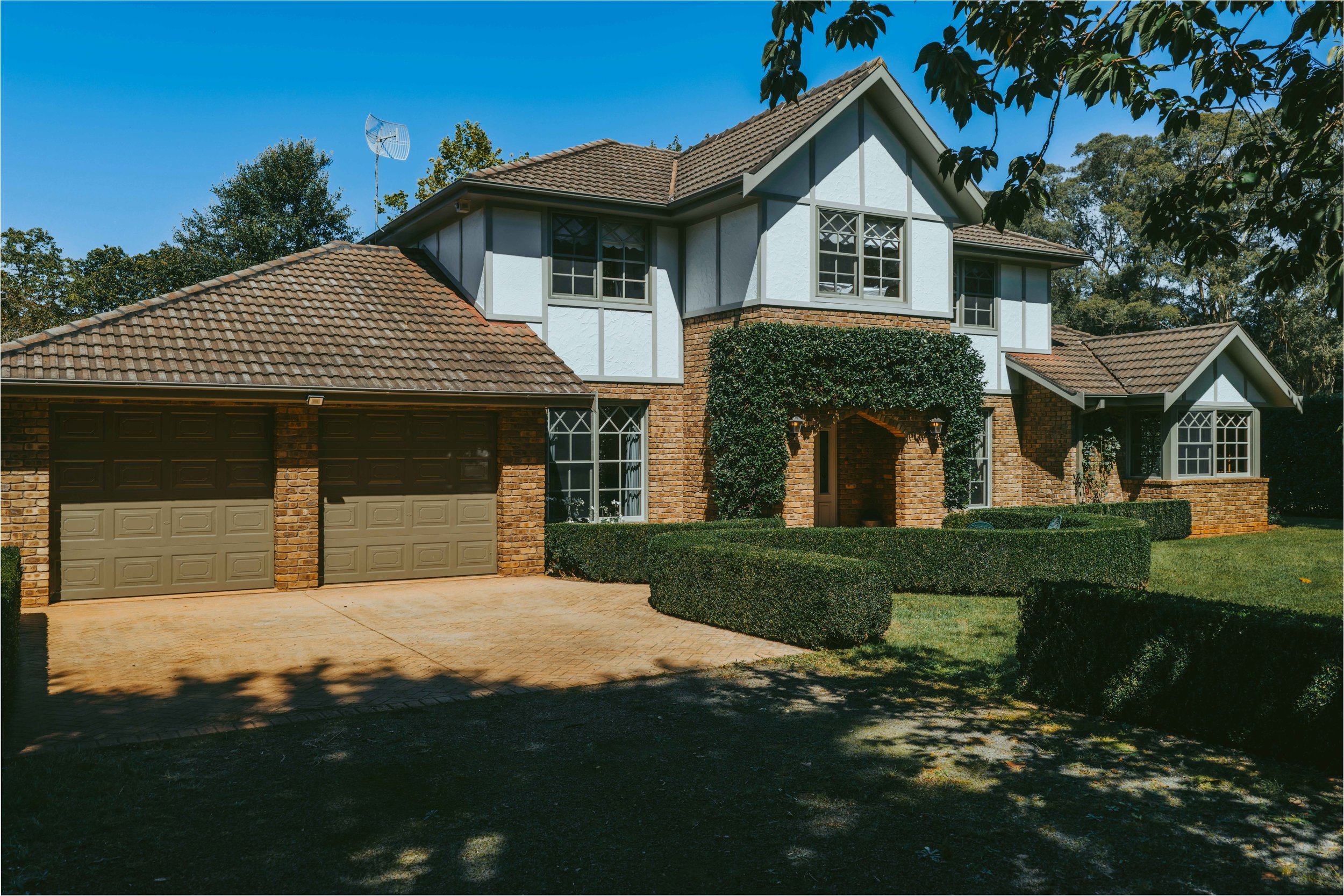 000. SHC030 Current Photography.jpg