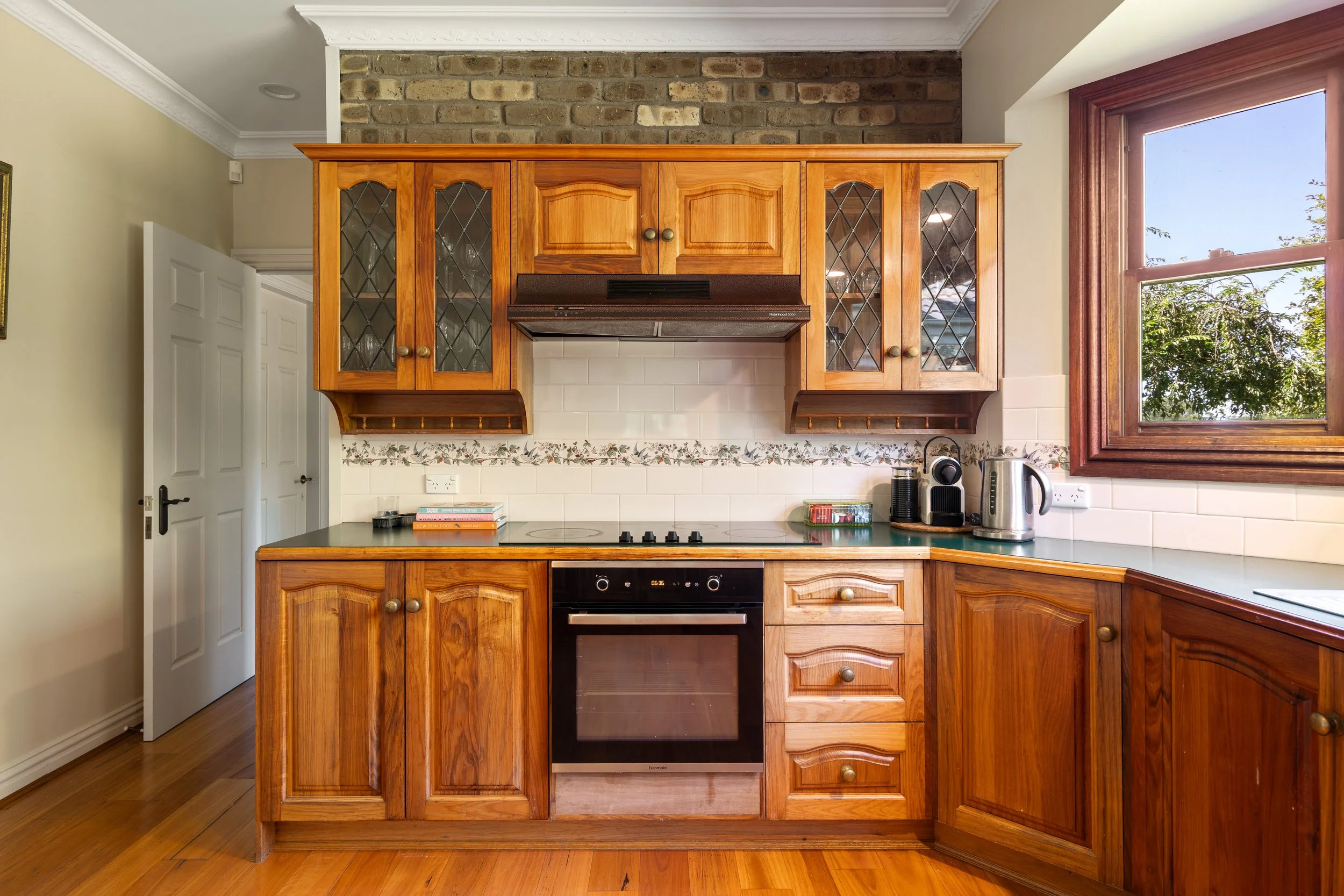 015. SHC030 Current Photography.jpg