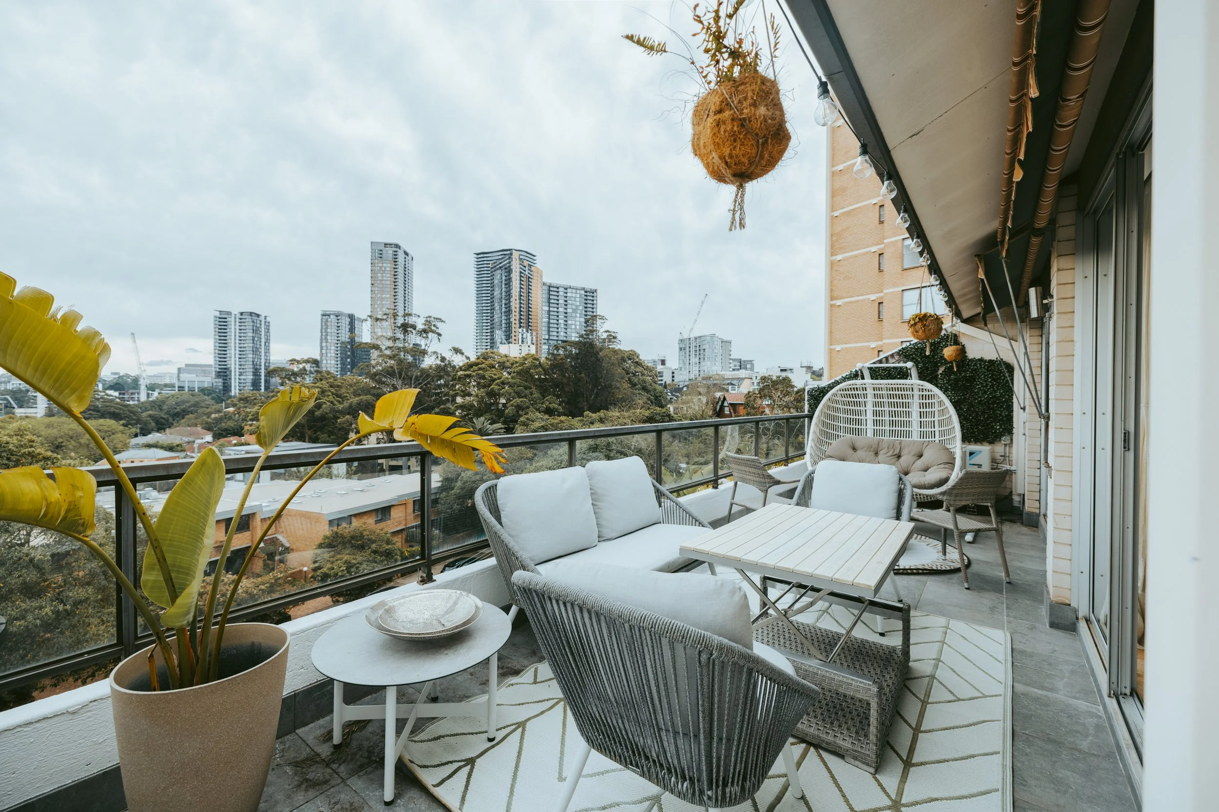 003. SYD017 Airbnb Current Photography.jpg