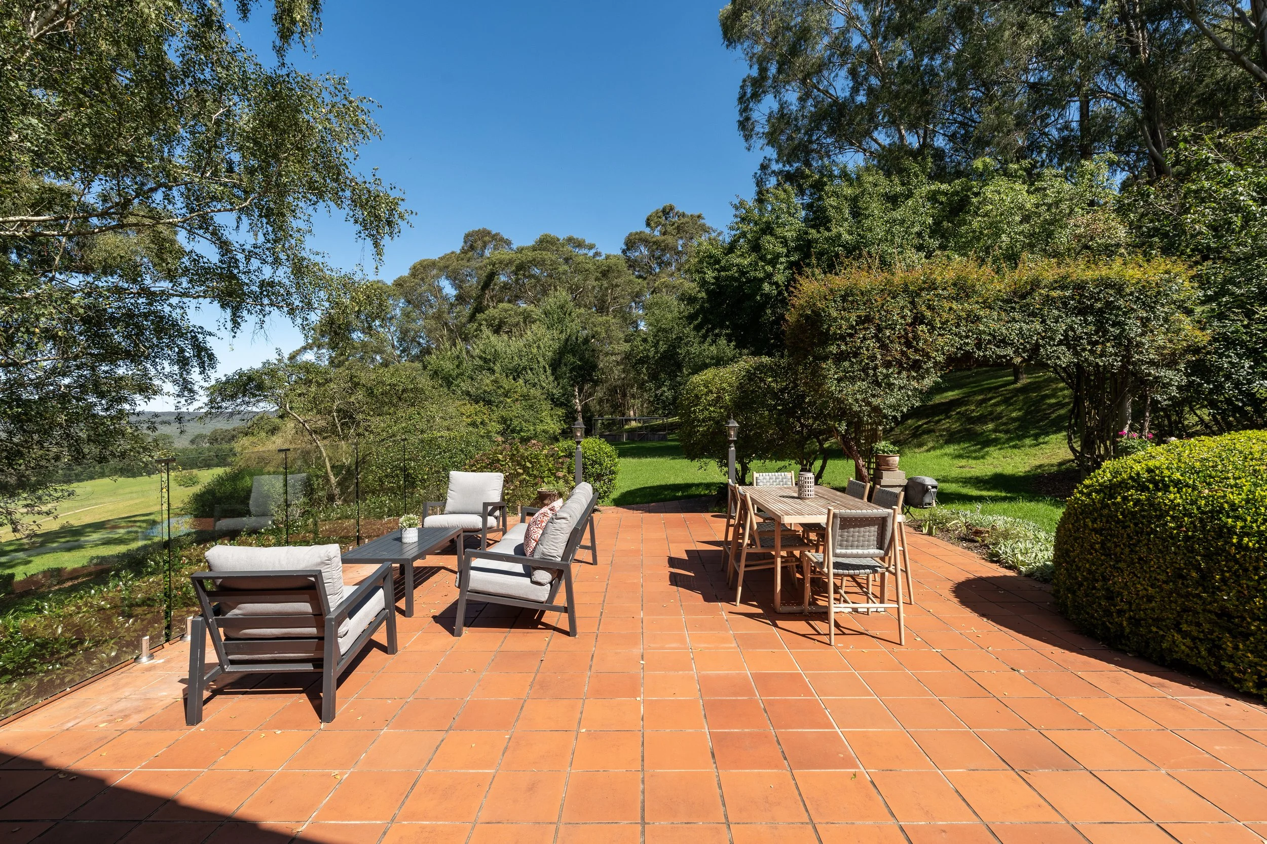 047. SHC031 Current Photography.jpg