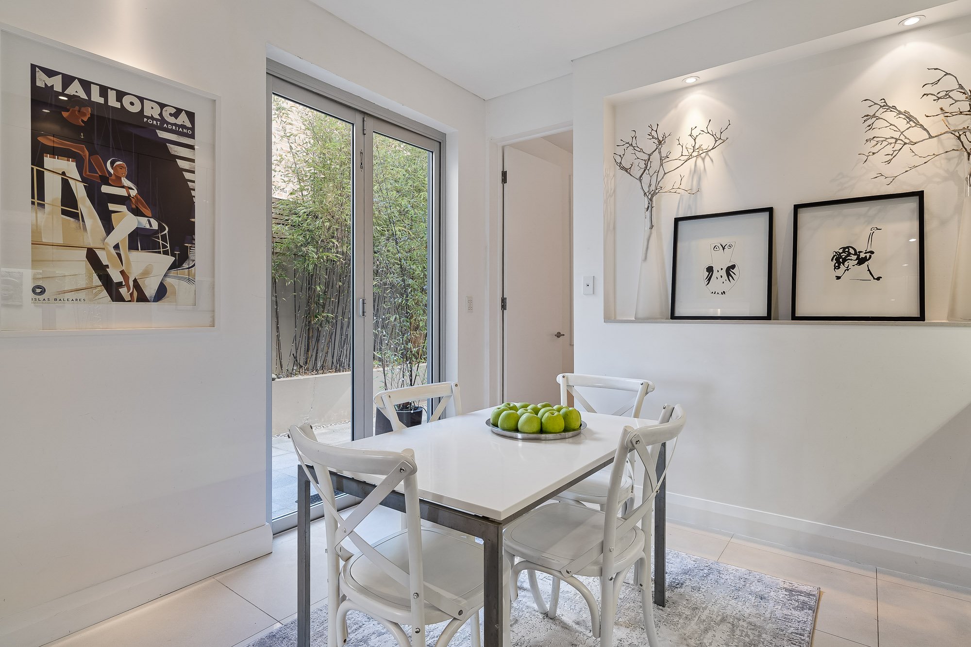 10-44 Kirribilli Ave-23.jpg