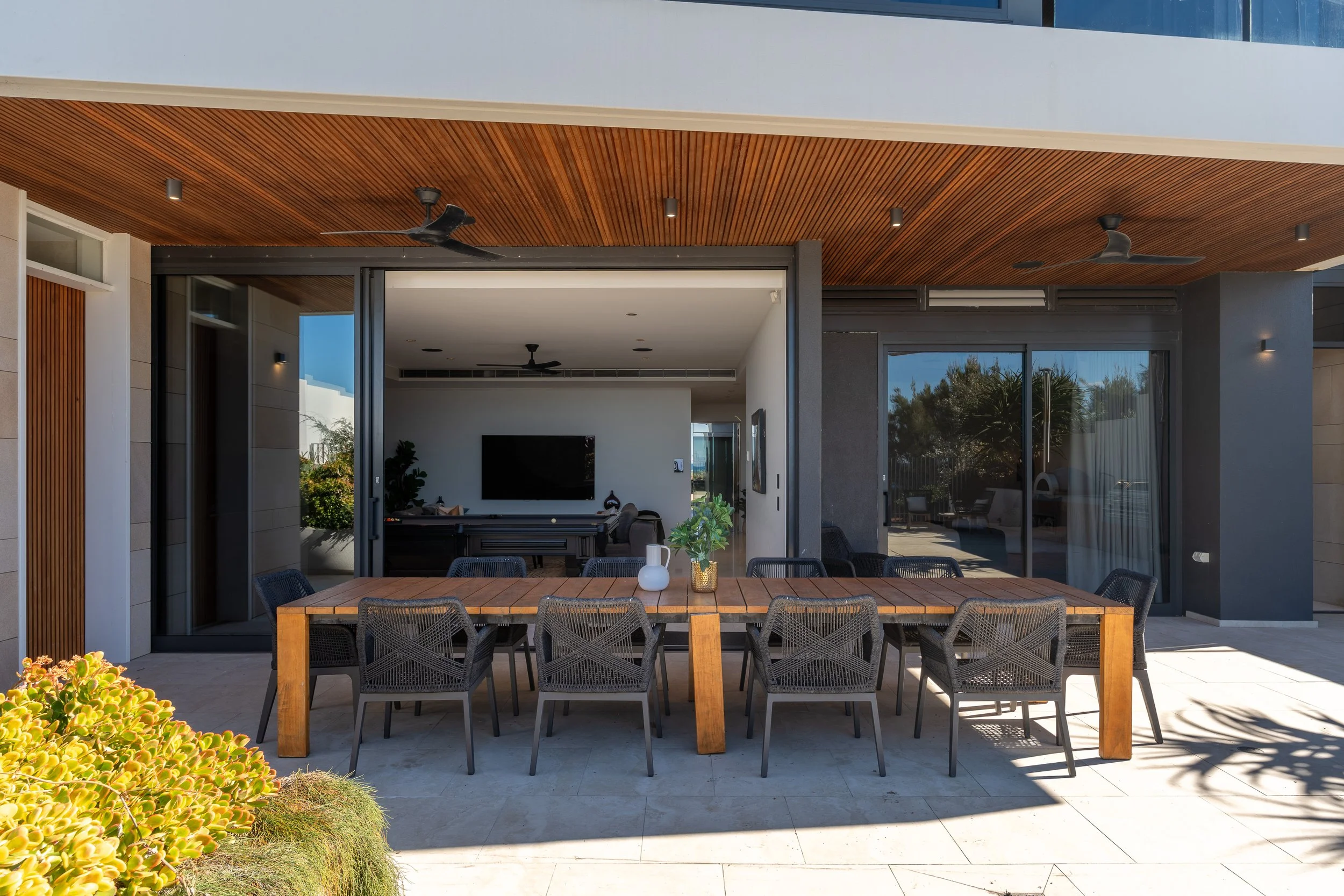 037. SHC034 Current Photography.jpg