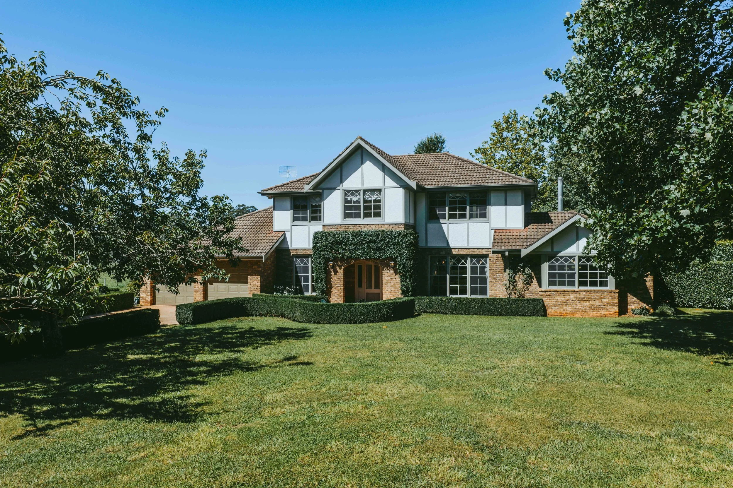 006. SHC030 Current Photography.jpg