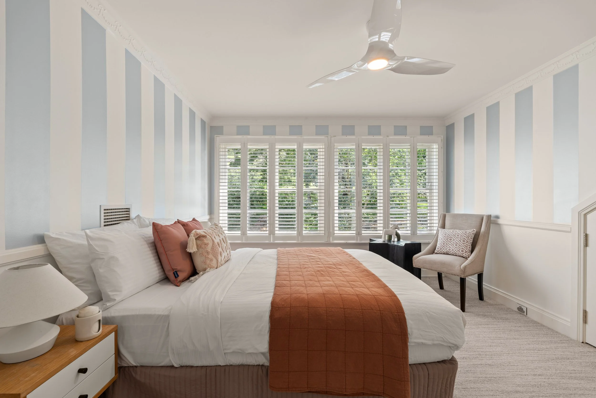 043. SHC031 Current Photography.jpg