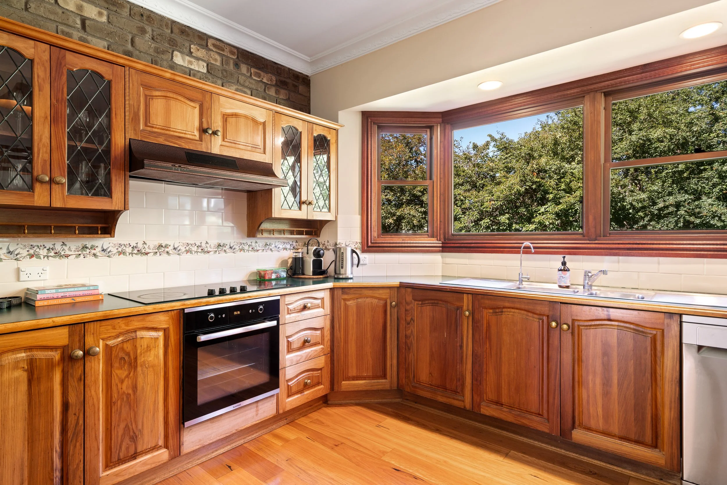 016. SHC030 Current Photography.jpg