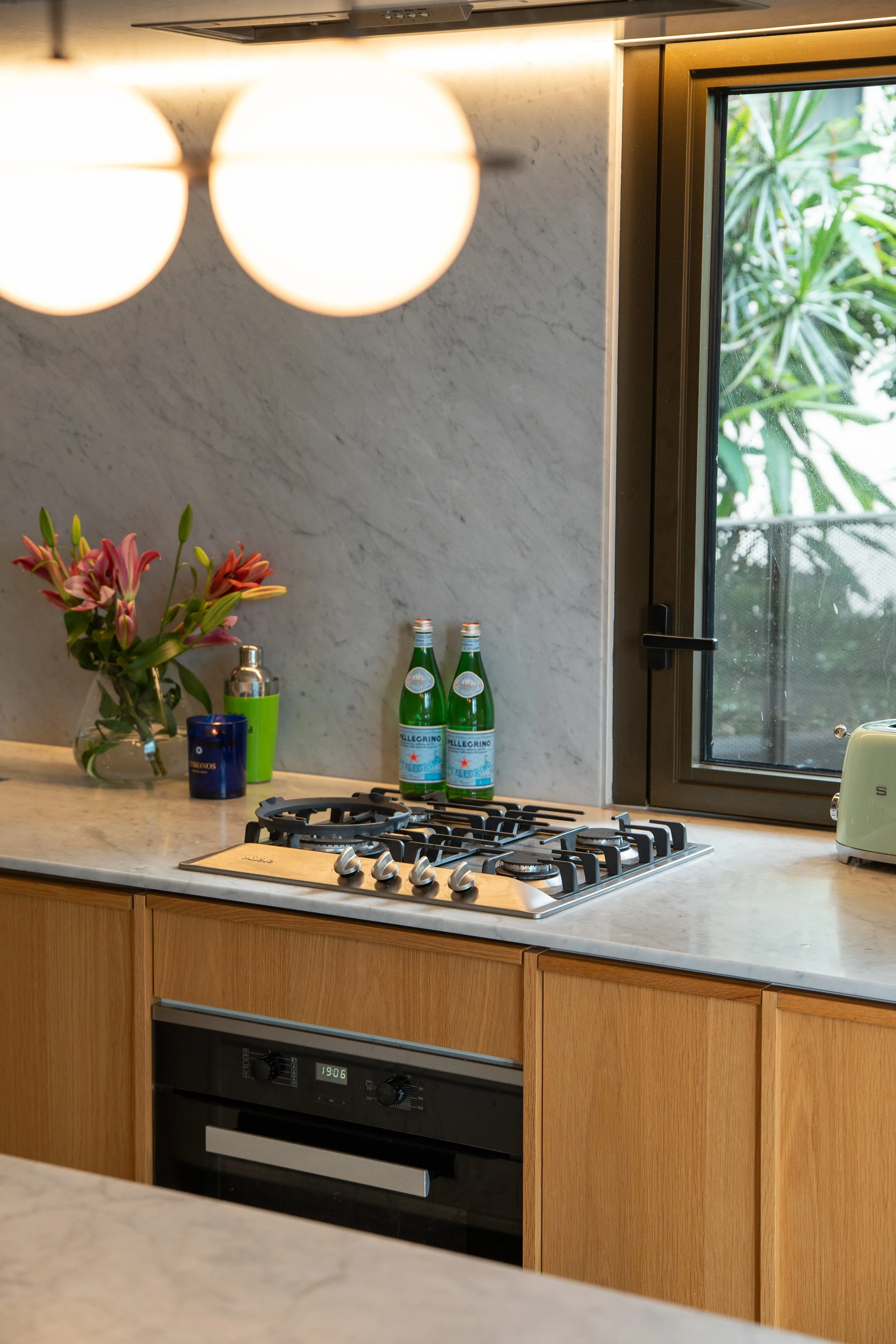 051. SYD054 Current Photography.jpg