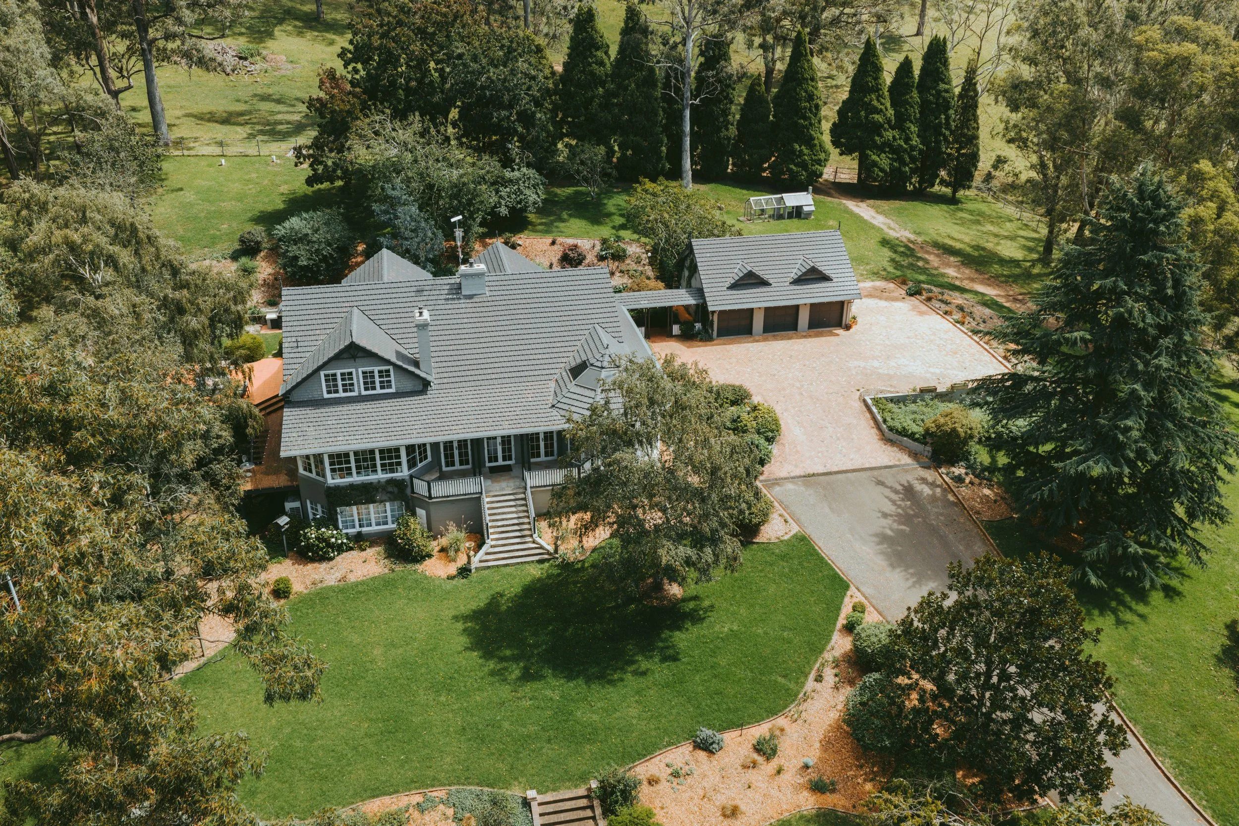 013. SHC031 Current Photography.jpg