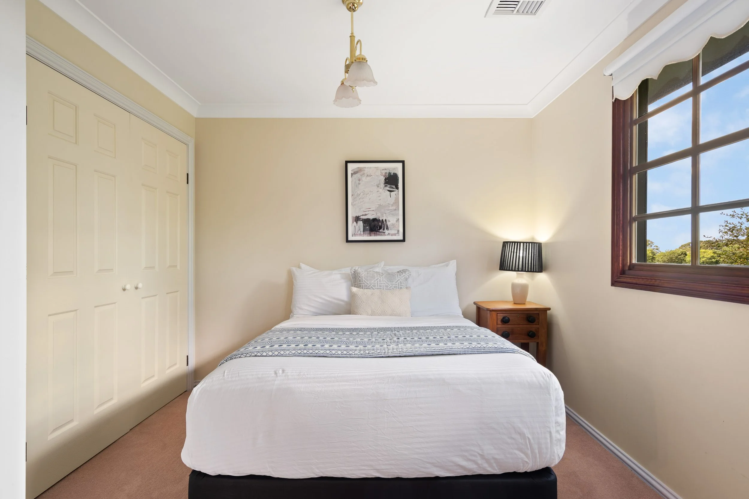 021. SHC030 Current Photography(1).jpg