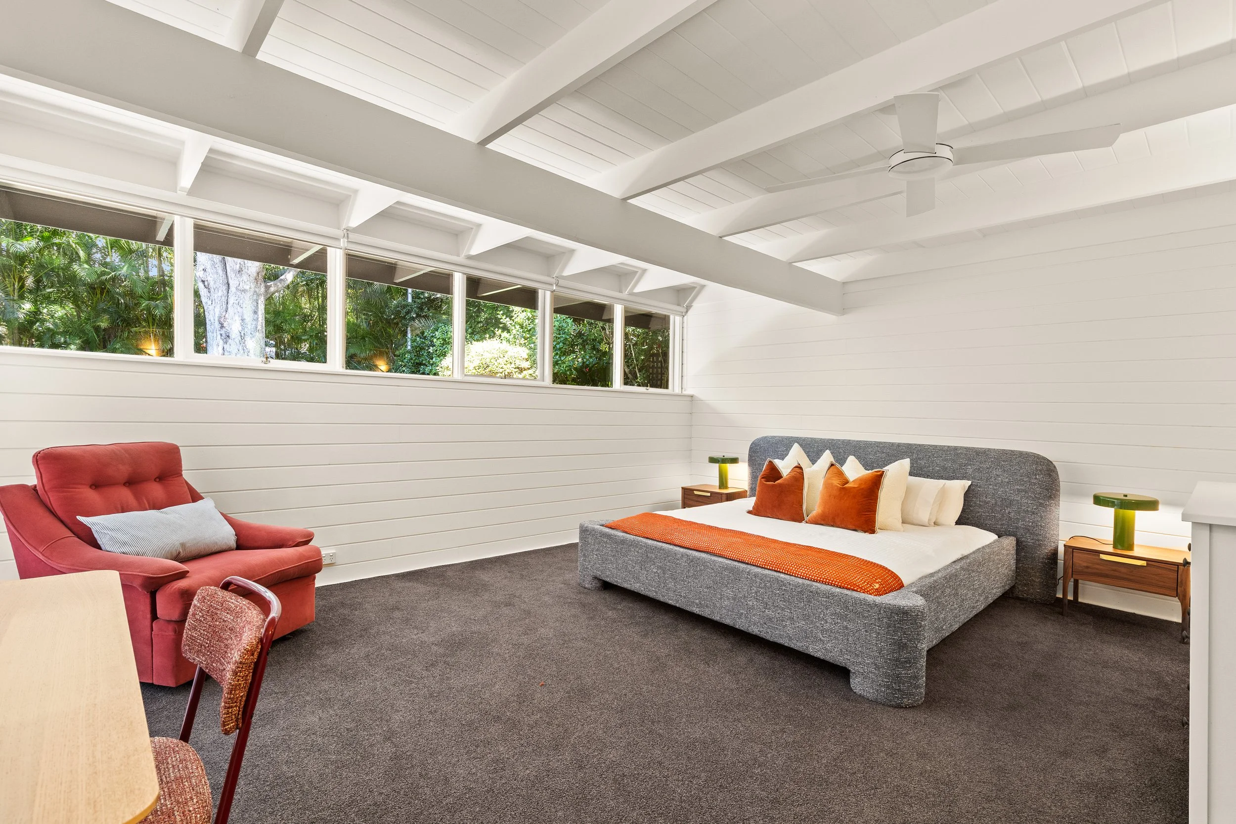 017. SYD030 - current photography.jpg