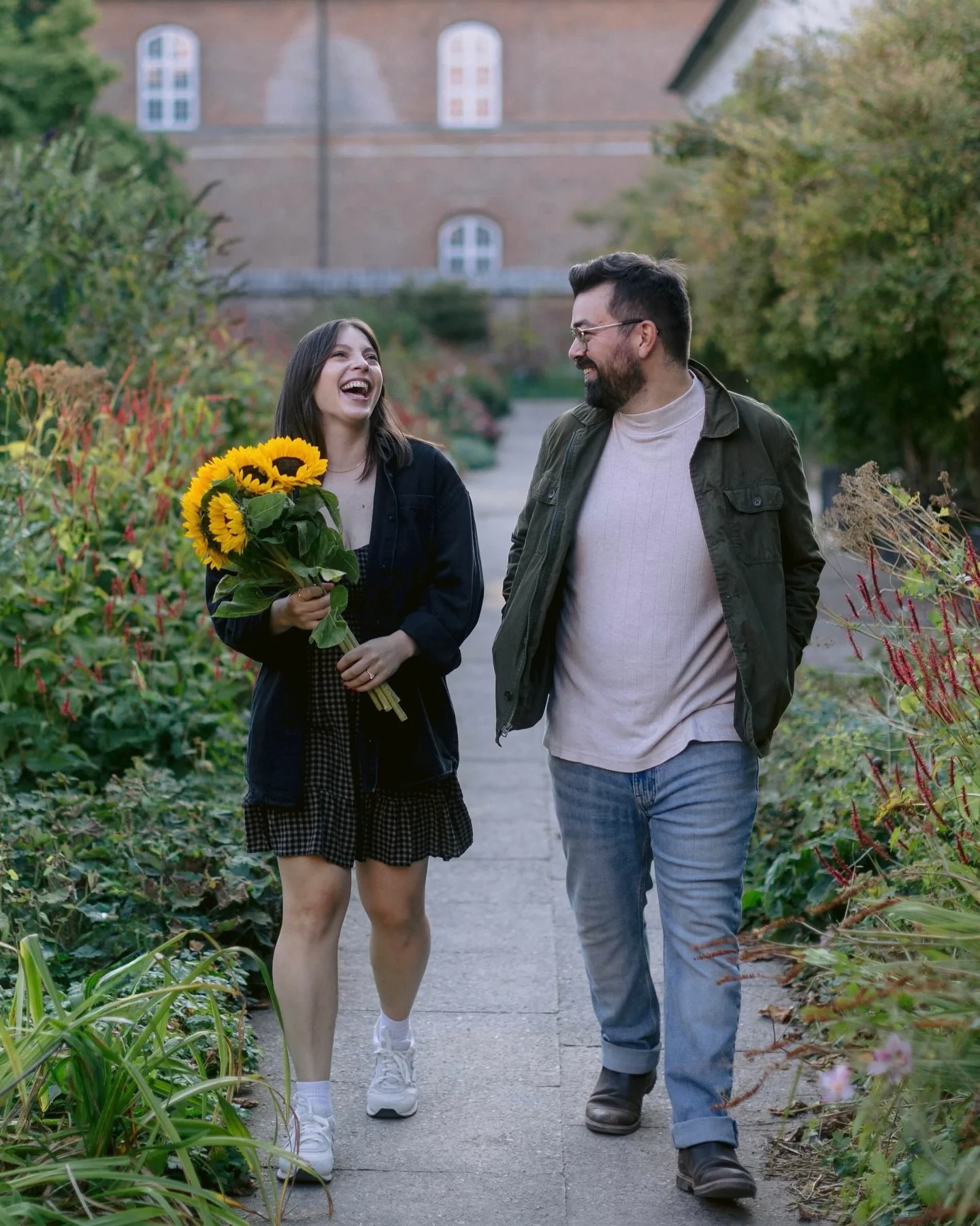 A Secret Engagement at the Royal Library Garden w/ Abbie &amp; Jeff 💍✨

Not many people know about this one, but the Royal Library Garden &mdash; Det Kongelige Biblioteks Have &mdash; is honestly one of Copenhagen&rsquo;s best kept secrets for a pro
