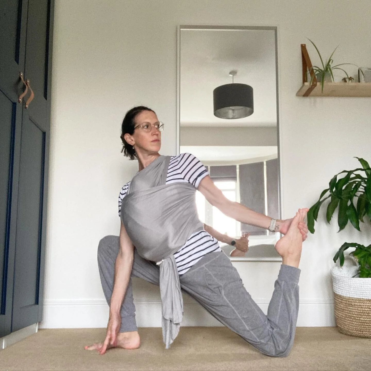 Y O G A  M U M M Y 
Current #yogapractice is short, sometimes wearing a baby, interrupted and not anywhere near a rhythmic choreographed flow but it&rsquo;s perfect for me, right now. 
It feels really good to move, especially sleep deprived and seden