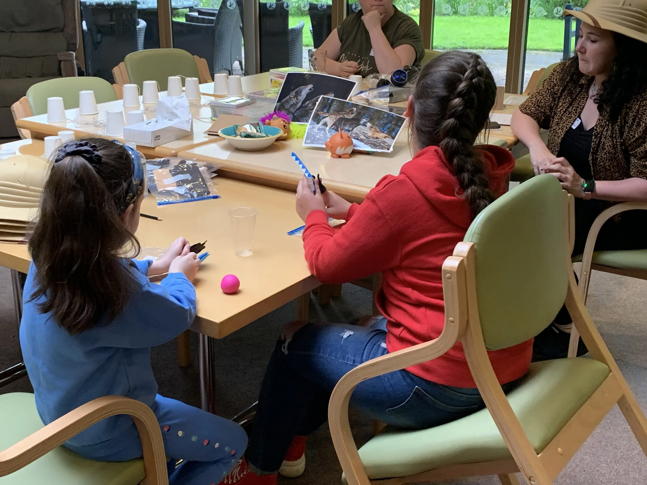 Talking wolves 2.jpeg