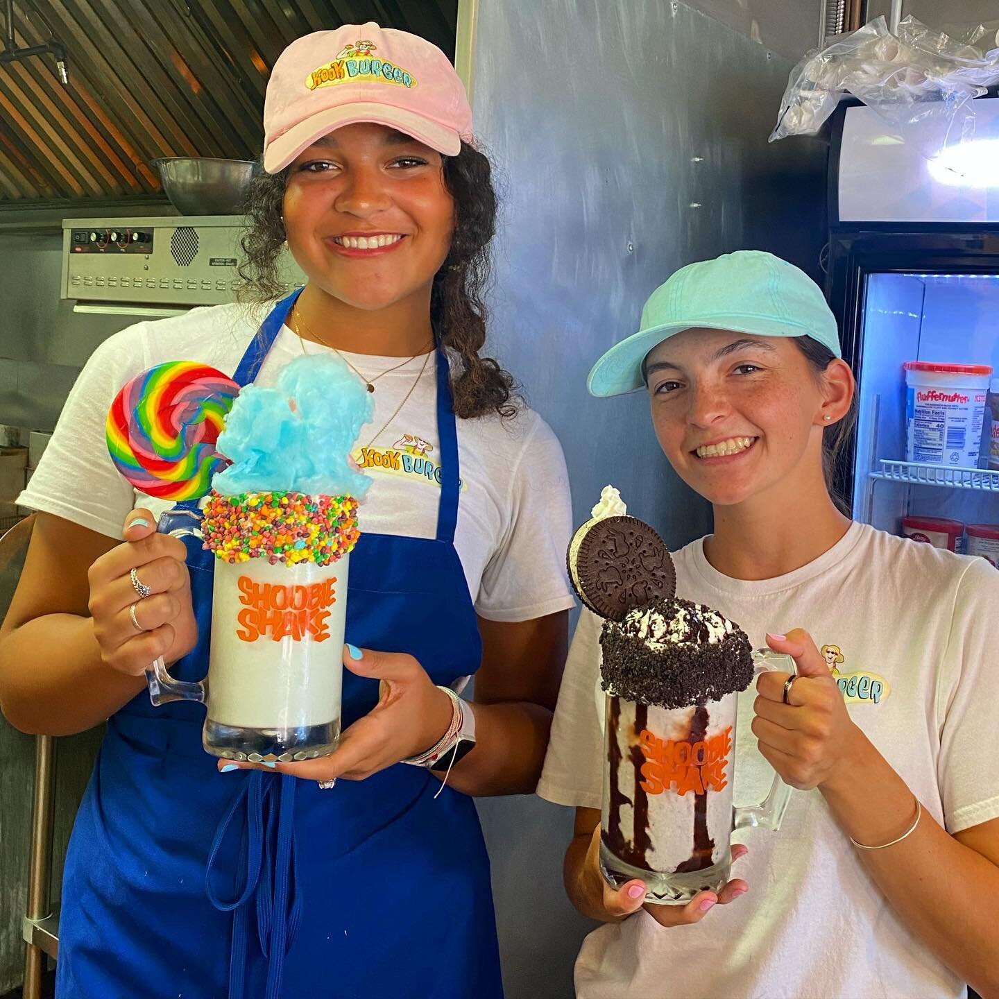 Milkshake artists Kate and Taya doing what they do best!! Crafting a couple of beautiful Shoobie Shakes for your enjoyment. Bring the family down and get yours today 😝 #kookburger #shoobieshake #cottoncandy #oreo #milkshake #newjersey #newjerseyeats