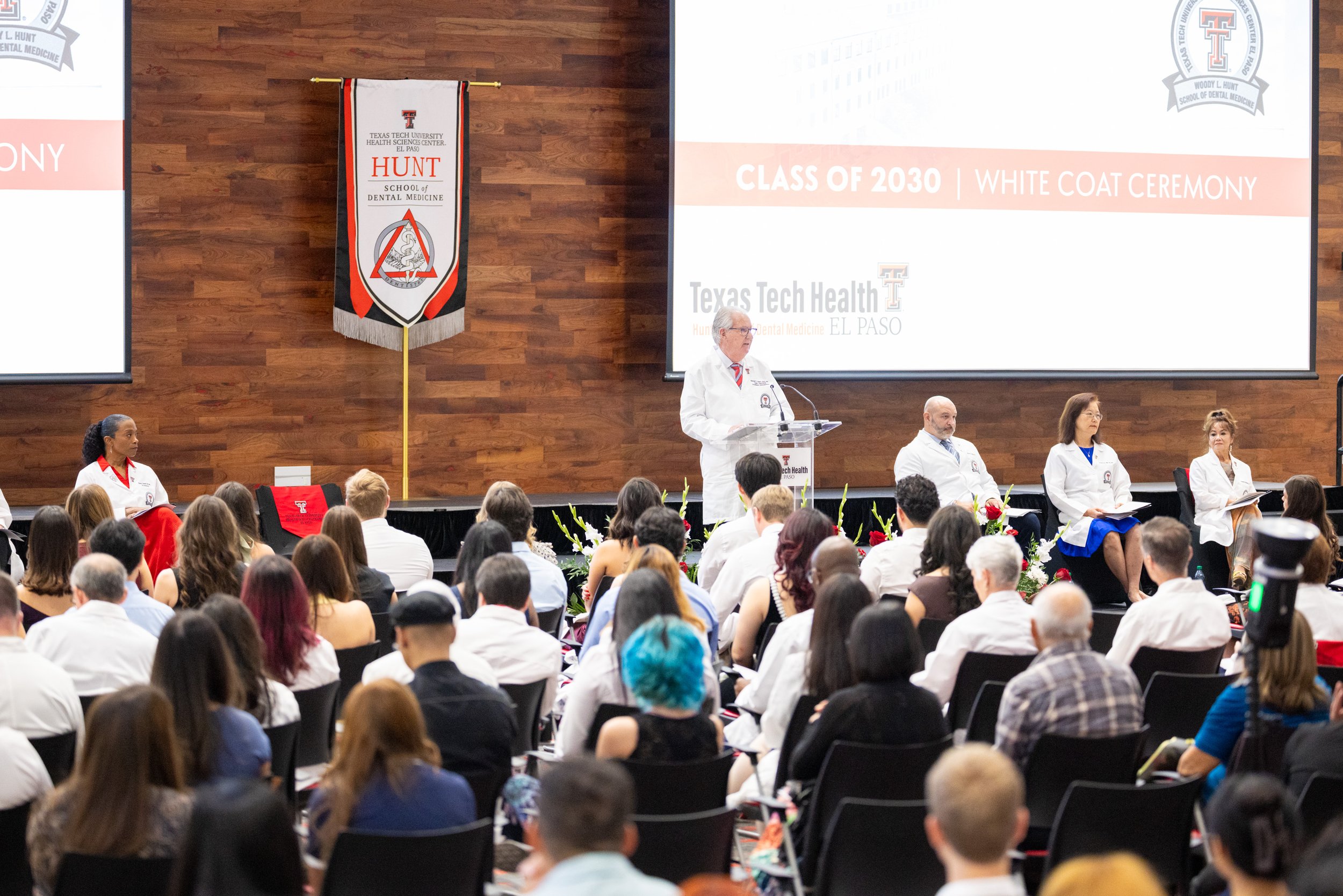 260822 HSDM White Coat Class of 2030 PRESS IPA 05.JPG