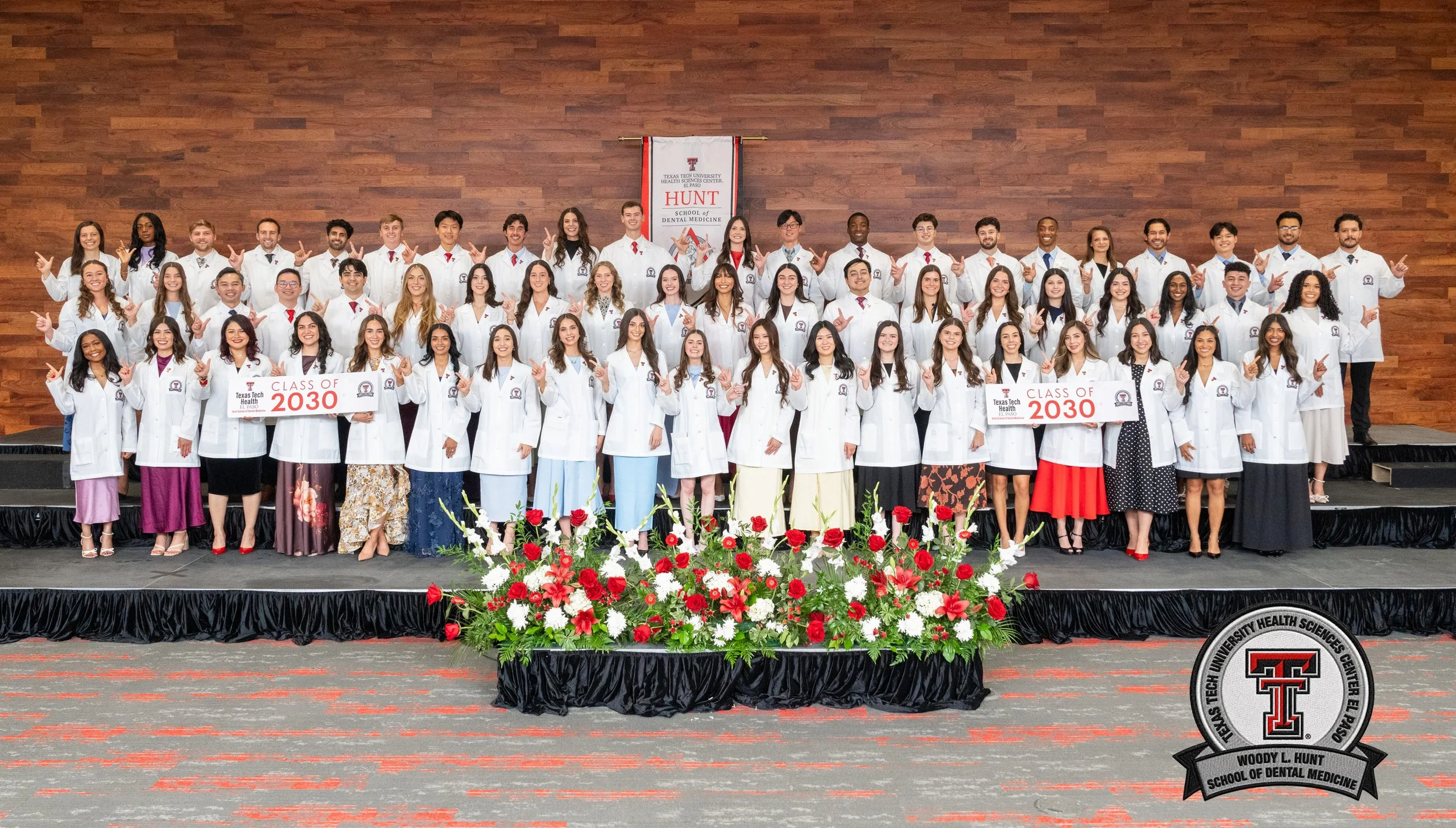 260822 HSDM White Coat Class of 2030 PRESS JR 13.JPG